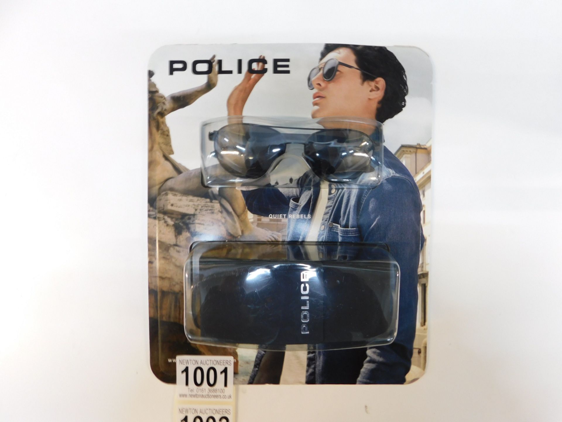 1 PACK OF POLICE MENS SUNGLASESS WITH CASE RRP £89.99