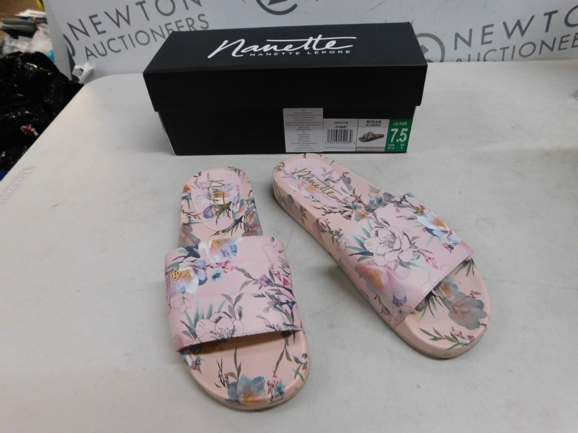 1 BOXED PAIR OF NANETTE LEOPRE WOMENS MIRIAM PRINT LIGHT PINK FLORAL SANDALS SIZE 5 RRP £49.99