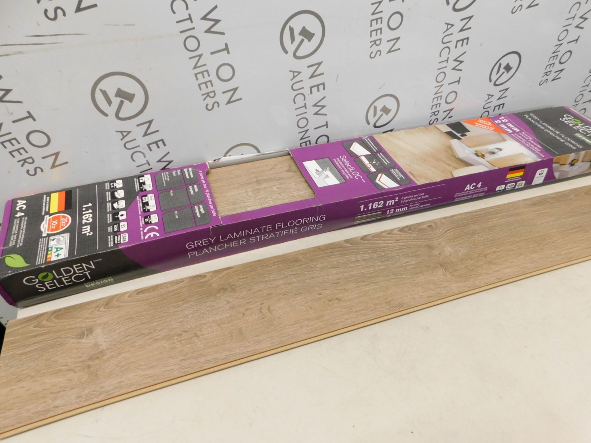 1 BOXED GOLDEN SELECT LAMINATE FLOORING IN PROVIDENCE GREY (COVERS APPROXIMATELY 1.162m2 PER BOX)