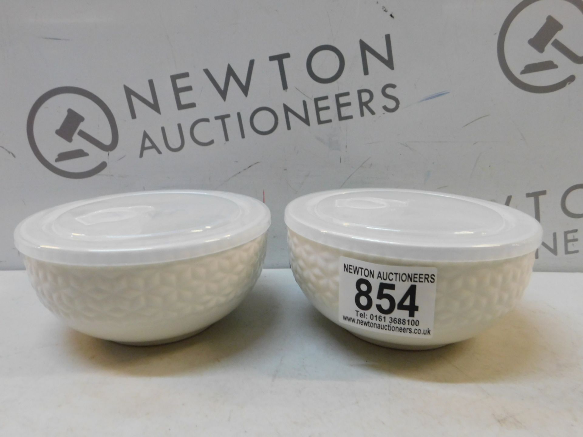 2 OVER AND BACK PORCELAIN BOWLS WITH LIDS RRP Â£19.99