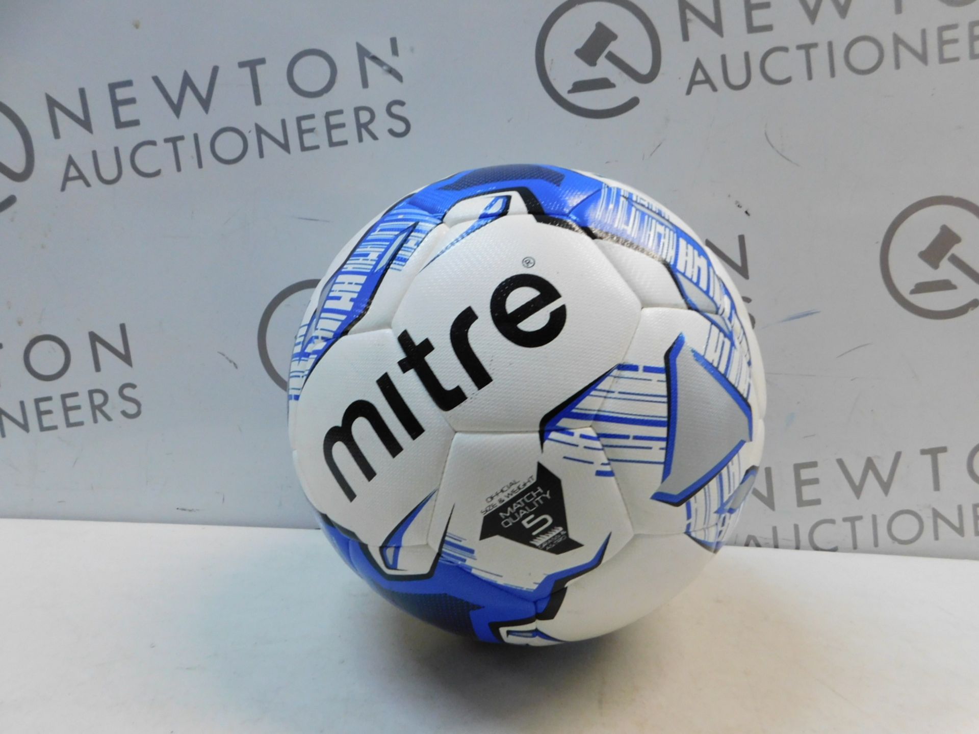 1 MITRE TUNGSTEN SIZE 5 FOOTBALL RRP Â£29.99