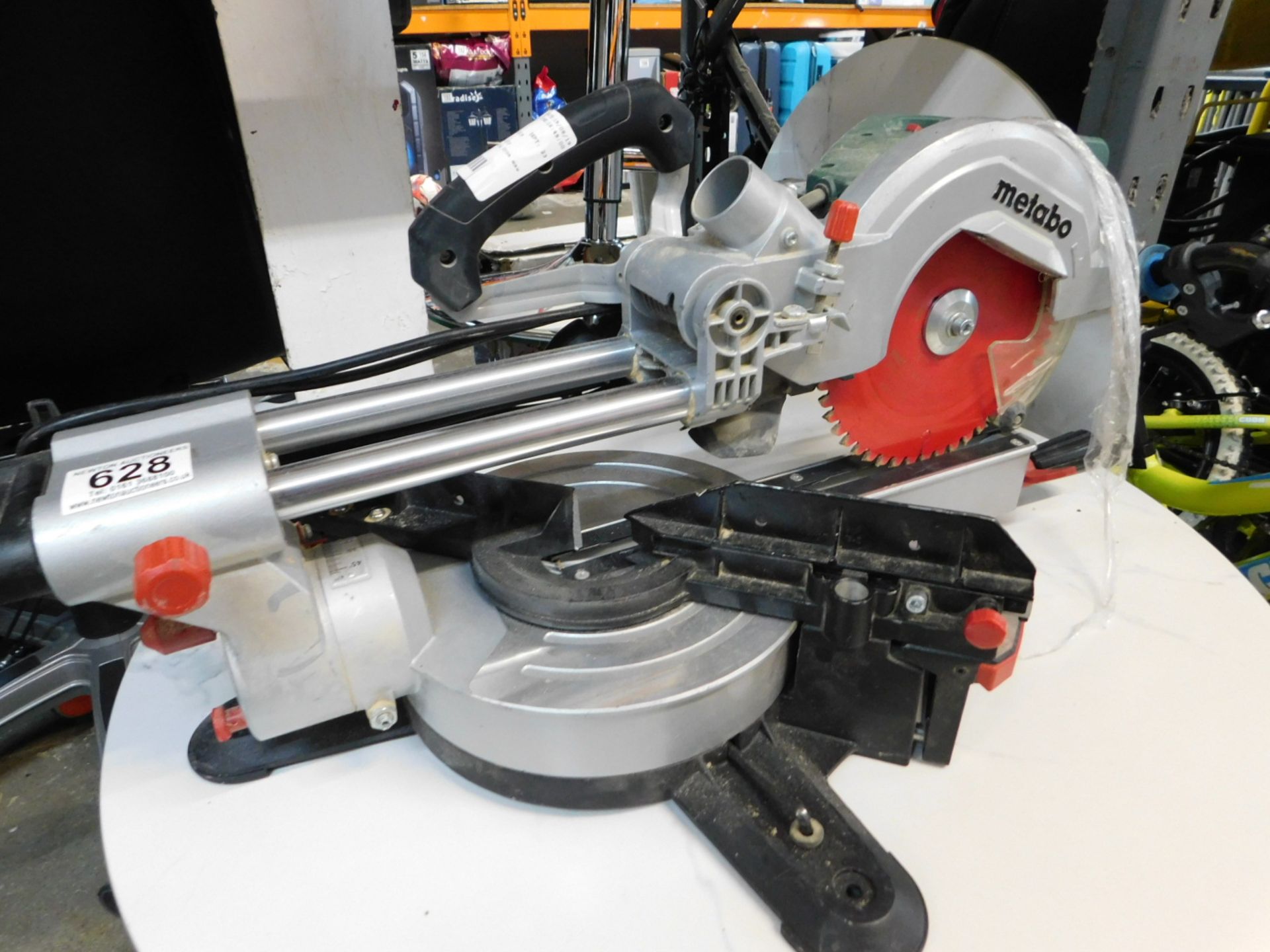 1 METABO KGS216M CROSS CUT SAW WITH LASER RRP Â£199.99