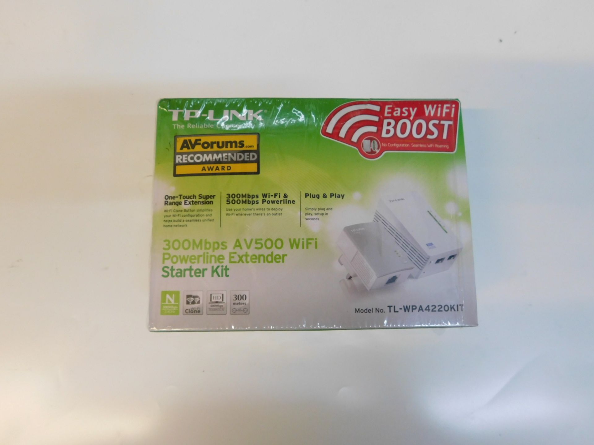 1 BOXED TP-LINK 300 MBPS AV500 WIFI POWERLINE EXTENDER STARTER KIT RRP Â£64.99