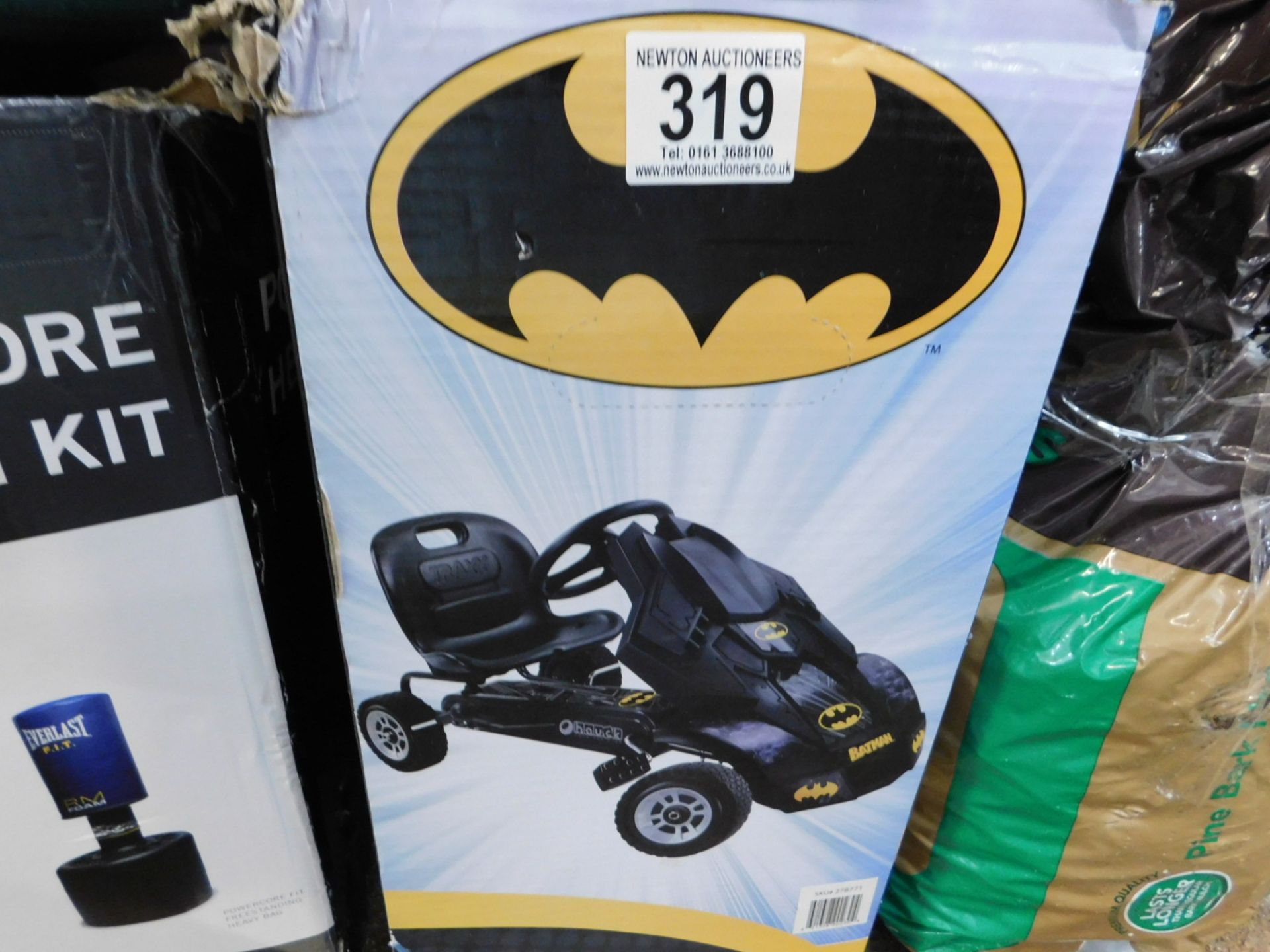 1 BOXED DC BATMAN BATMOBILE GO-KART RRP Â£179.99