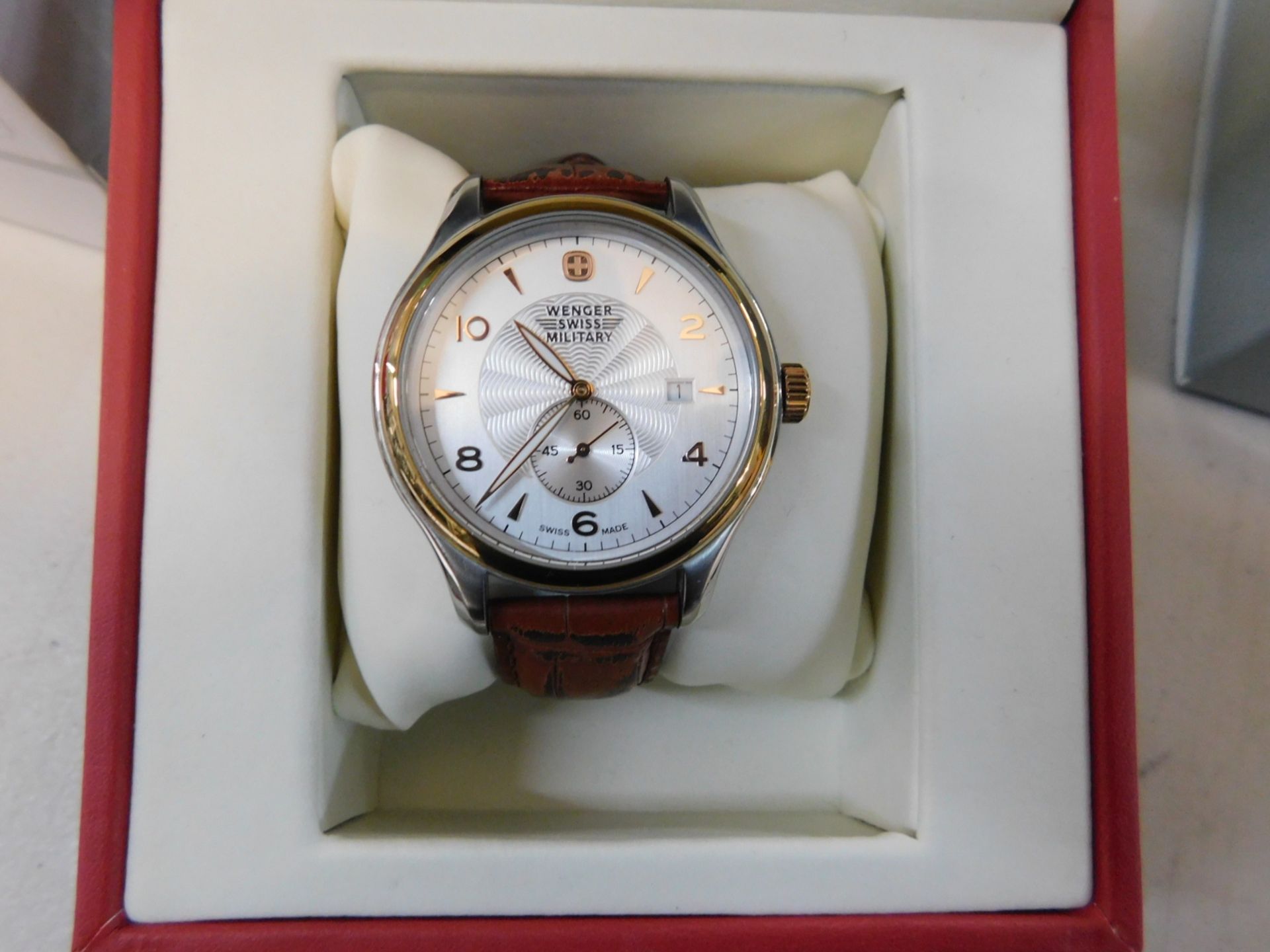 1 BOXED WENGER SWISS MILITARY MENS WATCH RRP Â£169