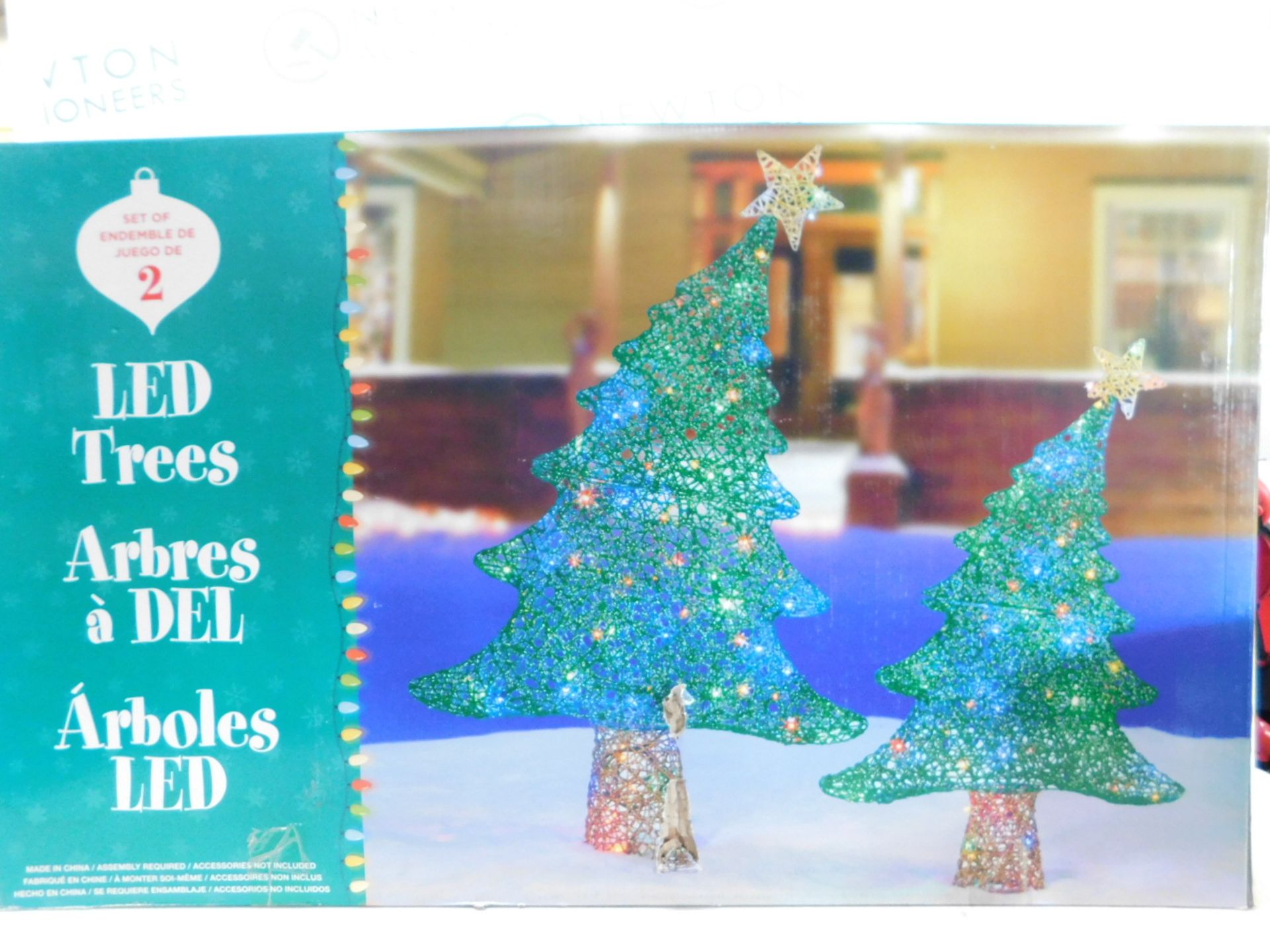 1 BOXED SET OF 2 LED TREES RRP Â£39.99