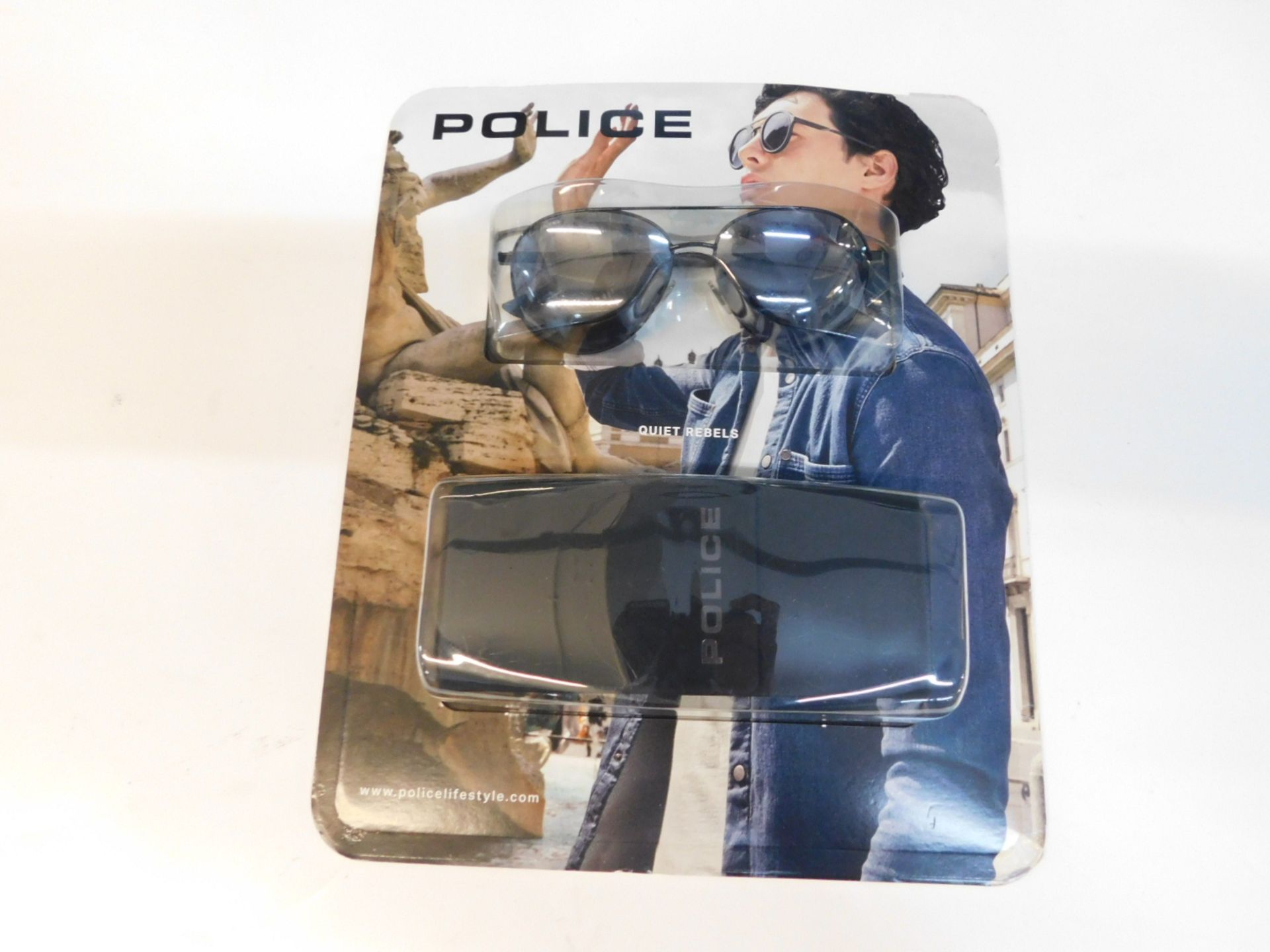 1 PACK OF POLICE MENS SUNGLASESS WITH CASE RRP Â£89.99