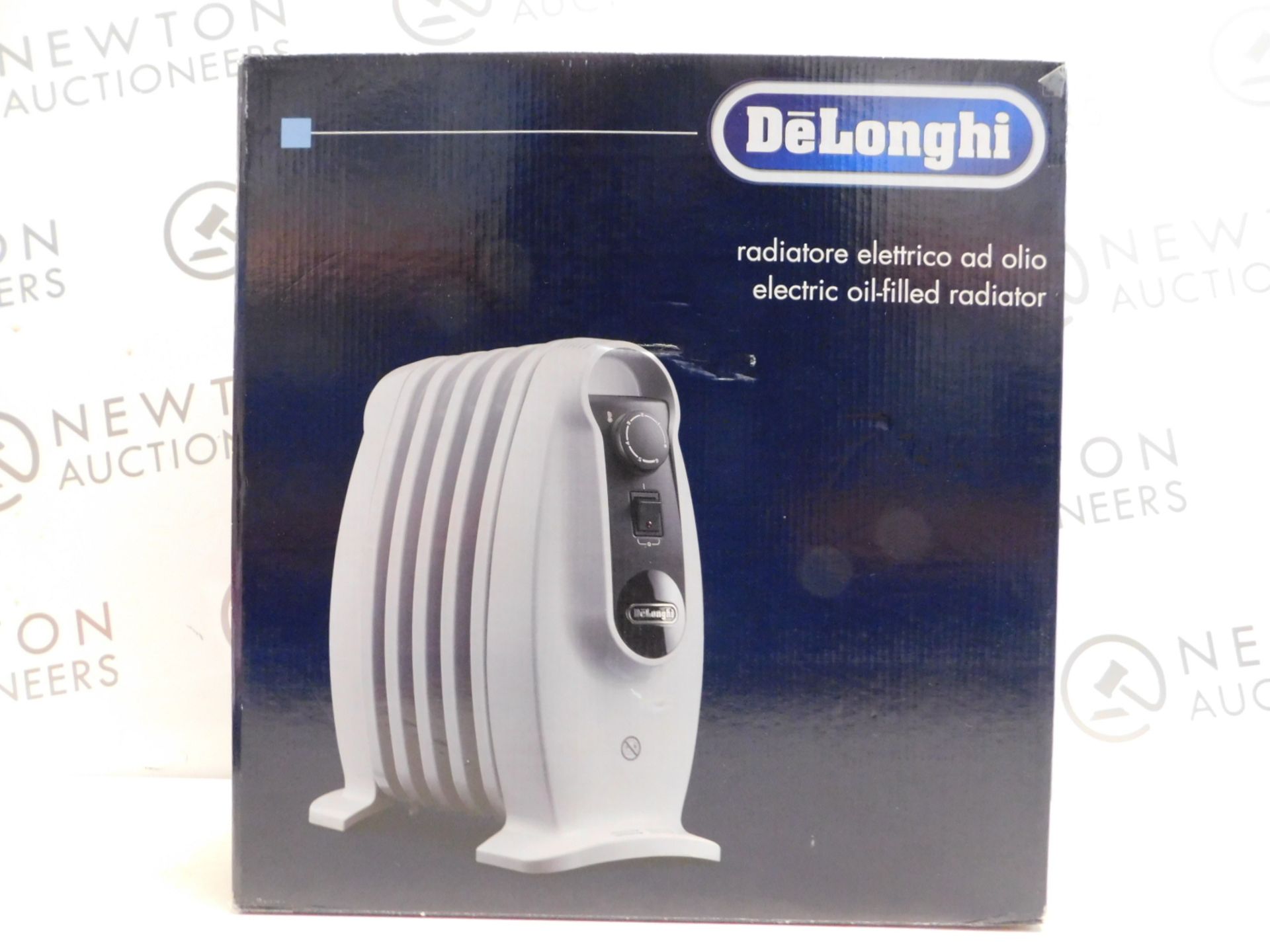 1 BOXED DELONGHI NANO SPEED WARM ELECTRIC RADIATOR RRP Â£89.99