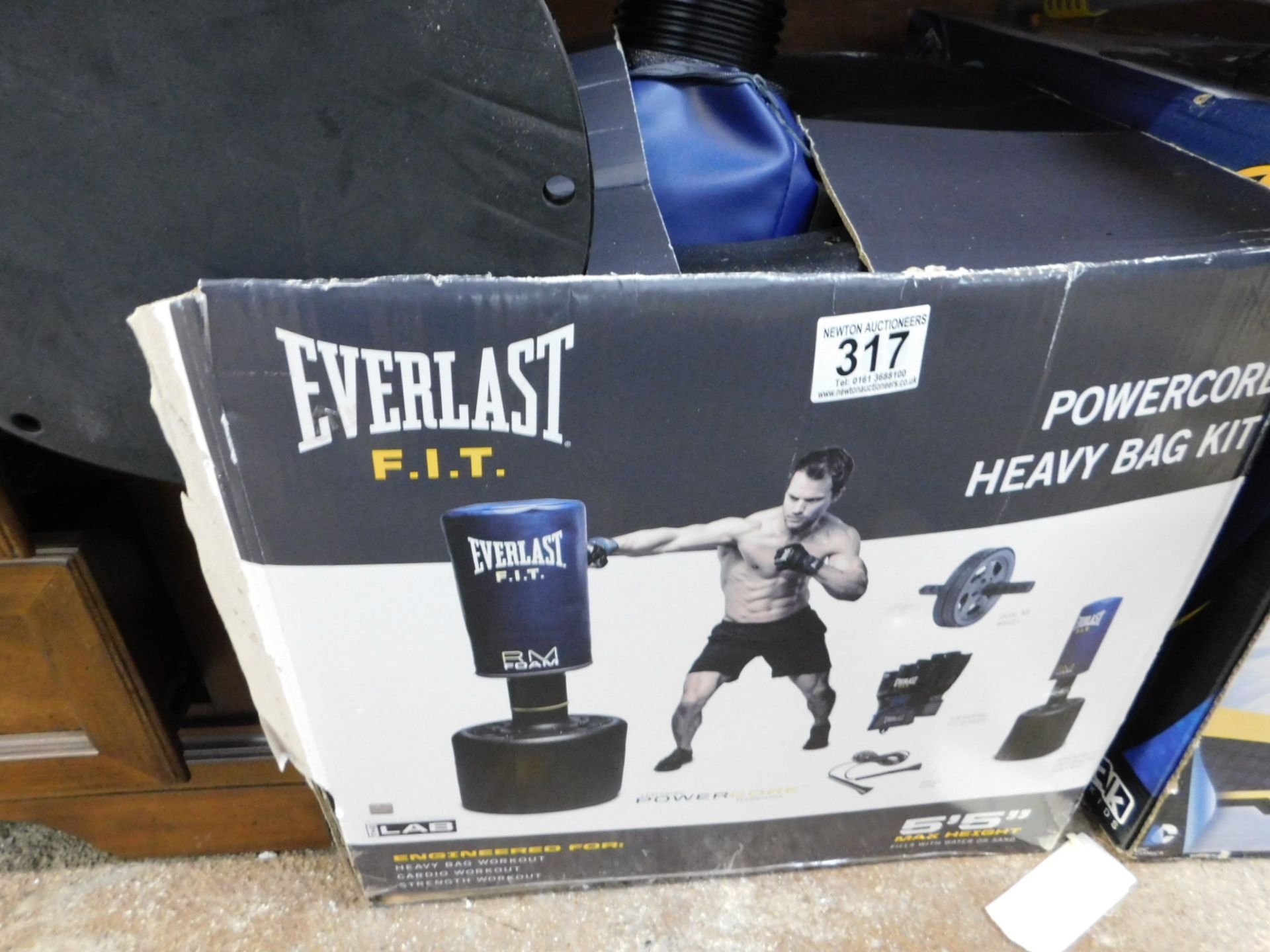 1 BOXED EVERLAST FIT POWERCORE FREESTANDING HEAVY BAG KIT RRP Â£199