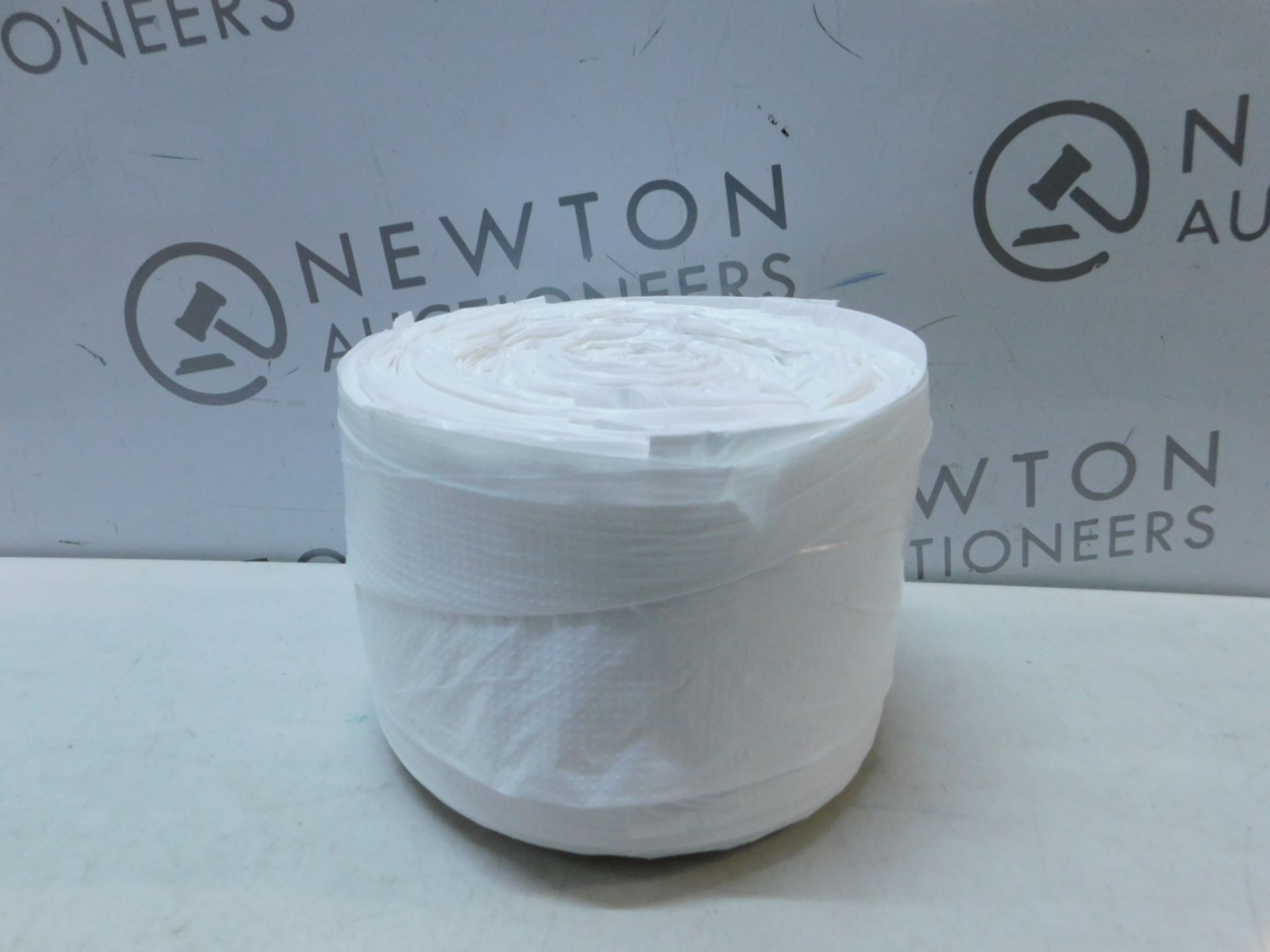 1 LARGE ROLL OF WHITE KITCHEN BAGS RRP Â£12.99