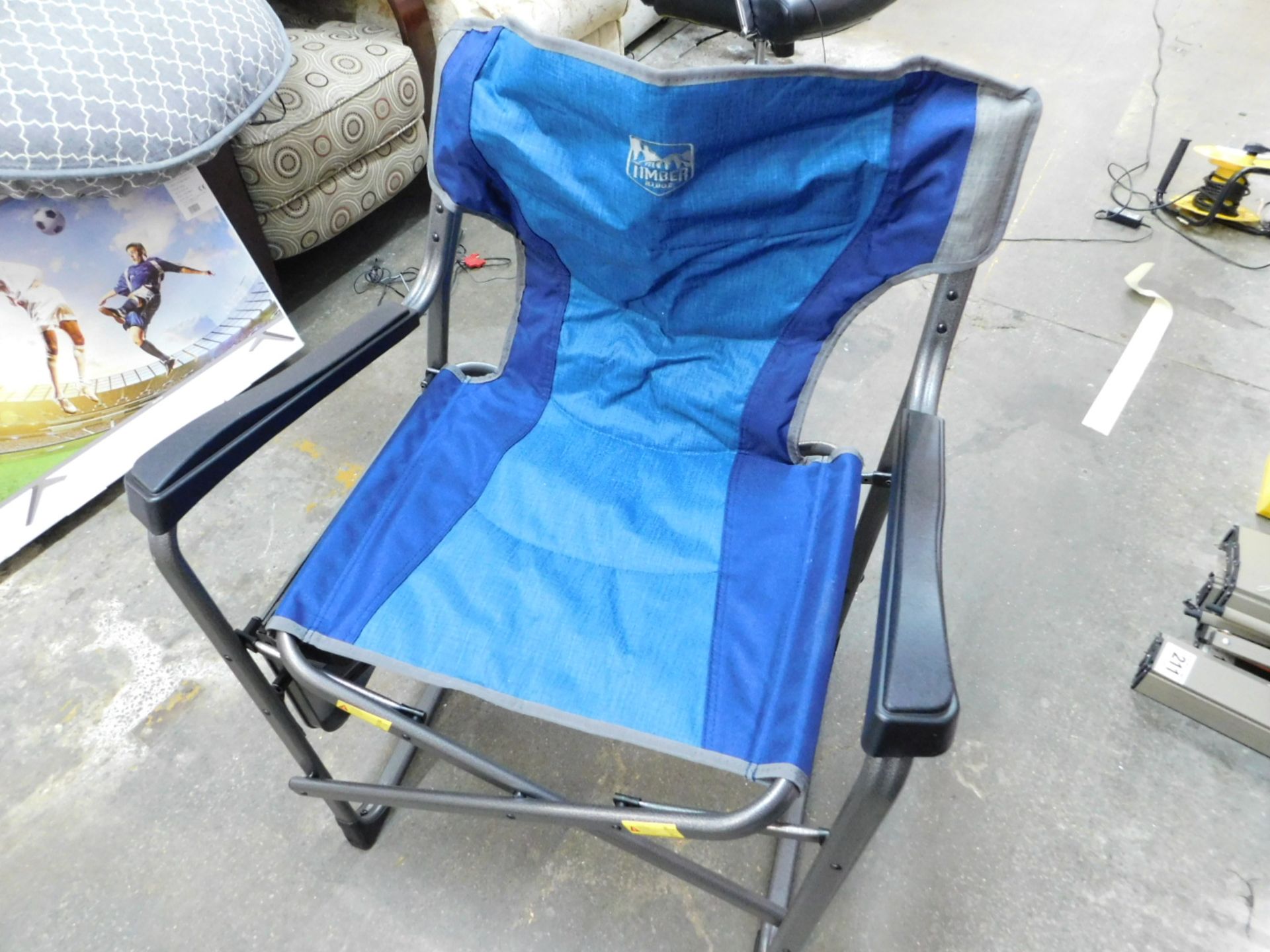 1 FOLDABLE COMPACT MESH CAMP CHAIR WITH CUP HOLDER RRP Â£79.99