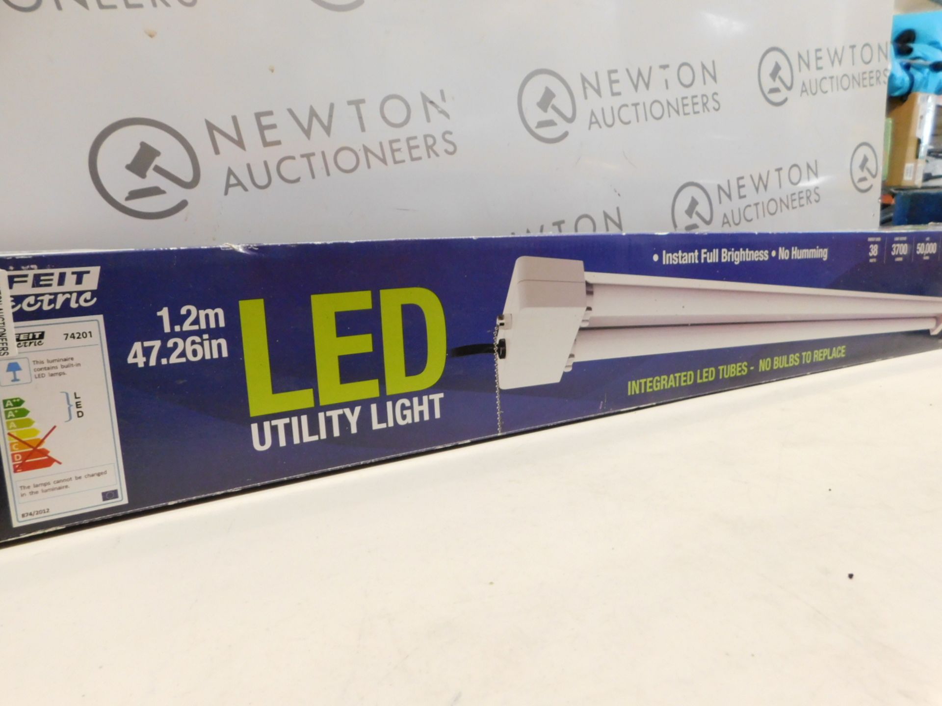 1 BOXED FEIT ELECTRIC 1.2M LED UTILITY LIGHT RRP Â£60