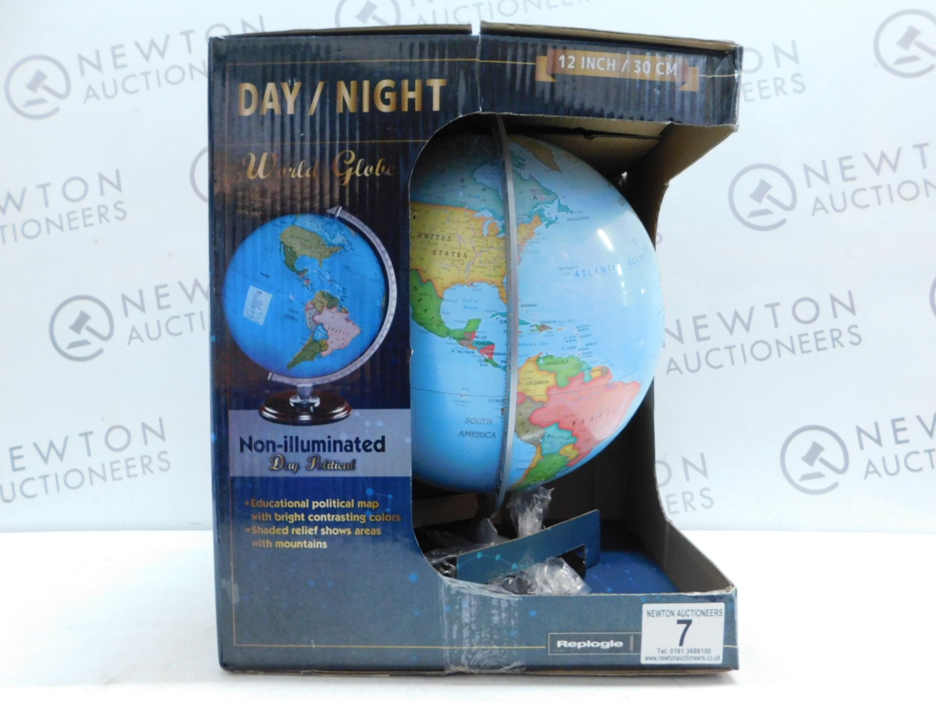 1 BOXED REPLOGLE 12" (30CM) DAY/ NIGHT WORLD GLOBE WITH WOODEN BASE RRP Â£49.99