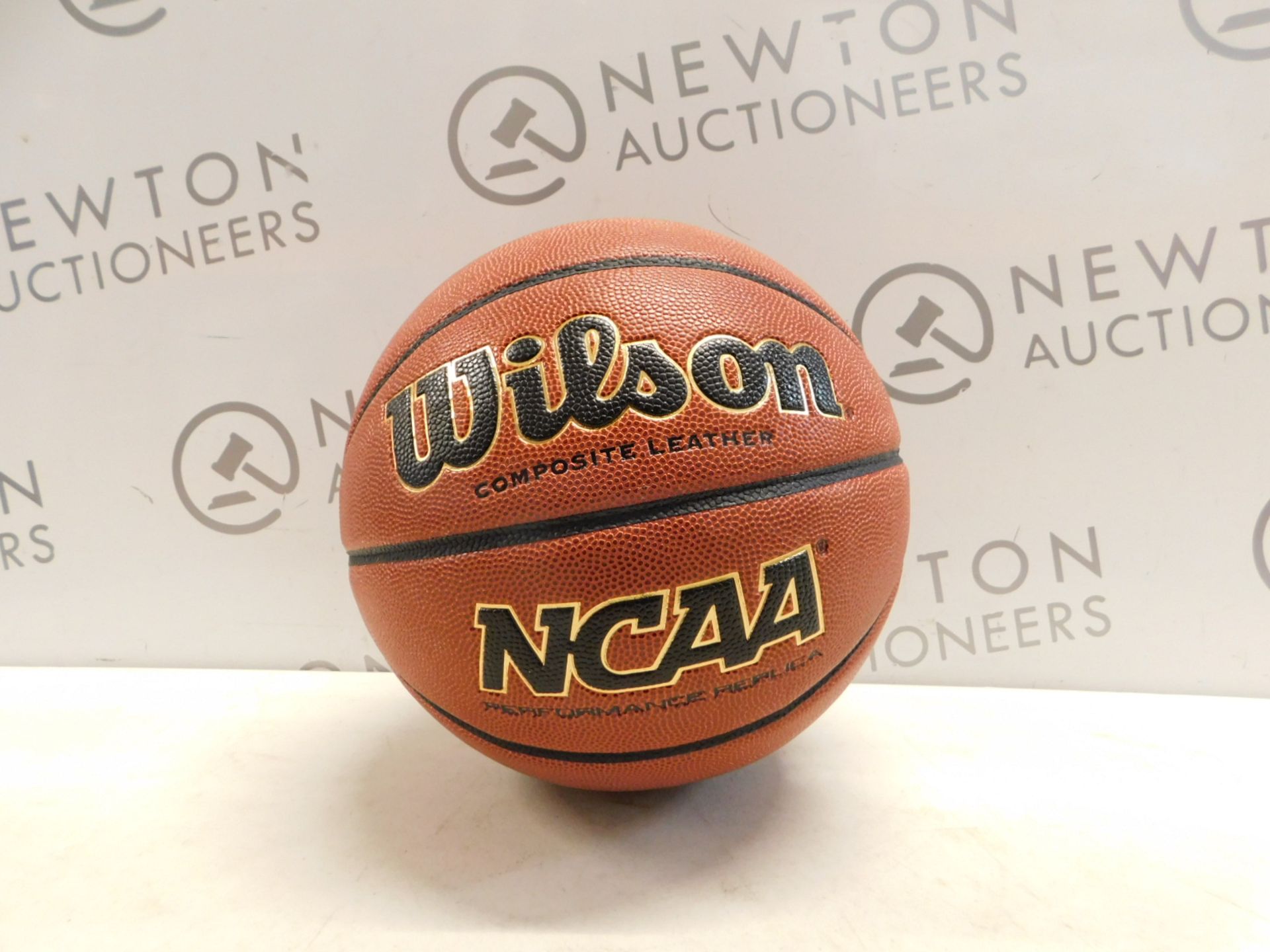 1 WILSON REACTION BASKETBALL RRP Â£28.99