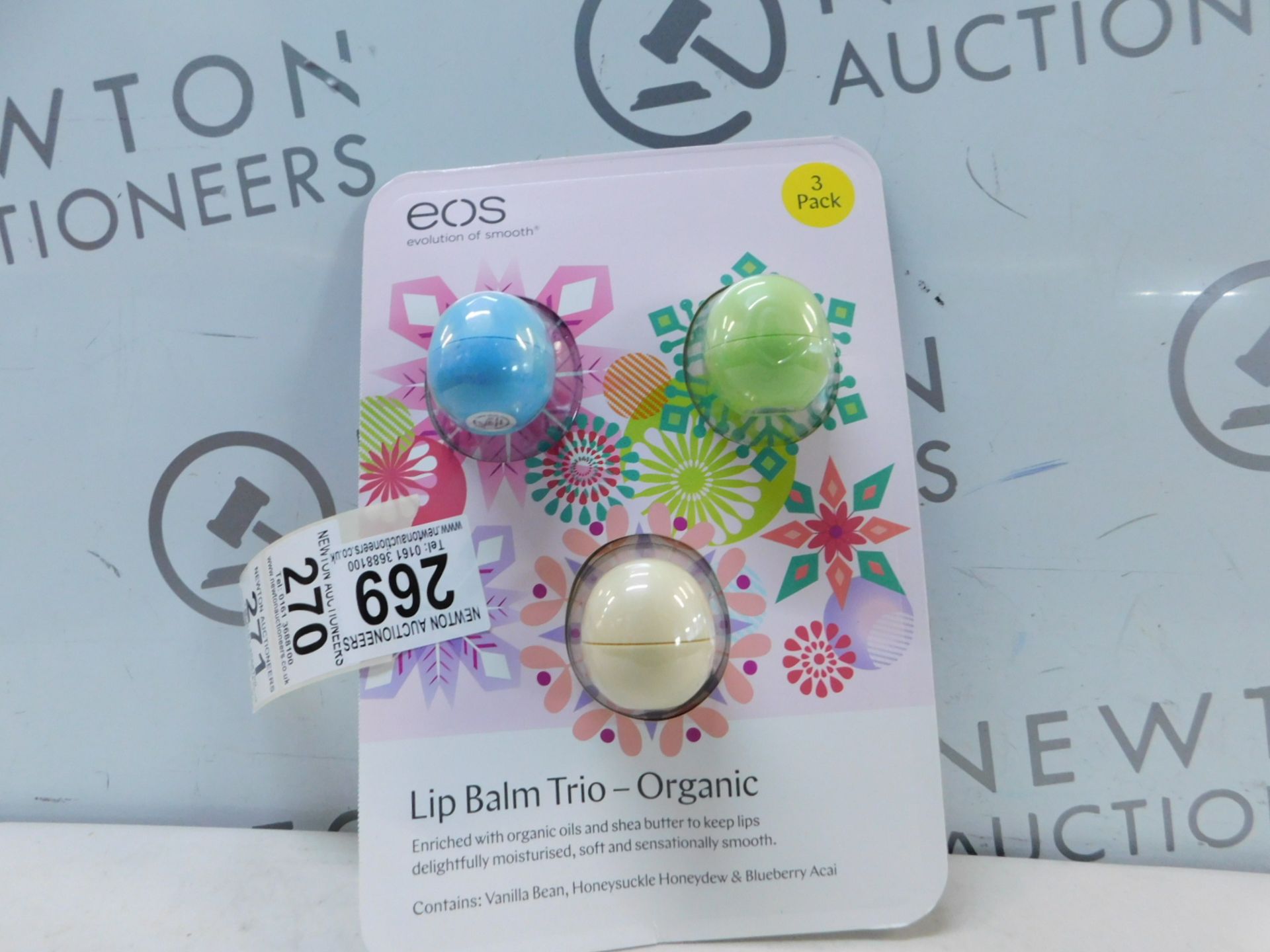 1 BRAND NEW PACK OF 3 EOS ORGANIC LIP-BALM RRP Â£24.99