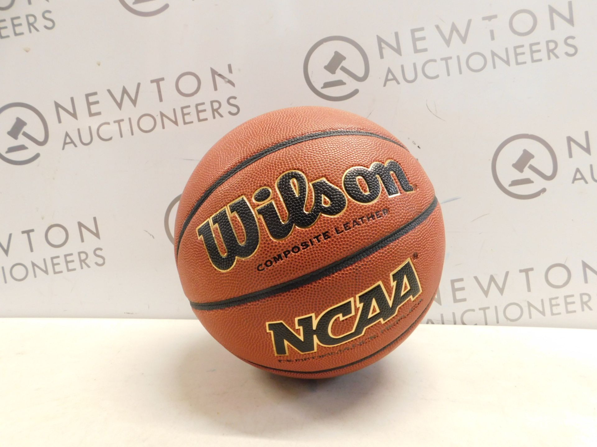 1 WILSON REACTION BASKETBALL RRP Â£28.99