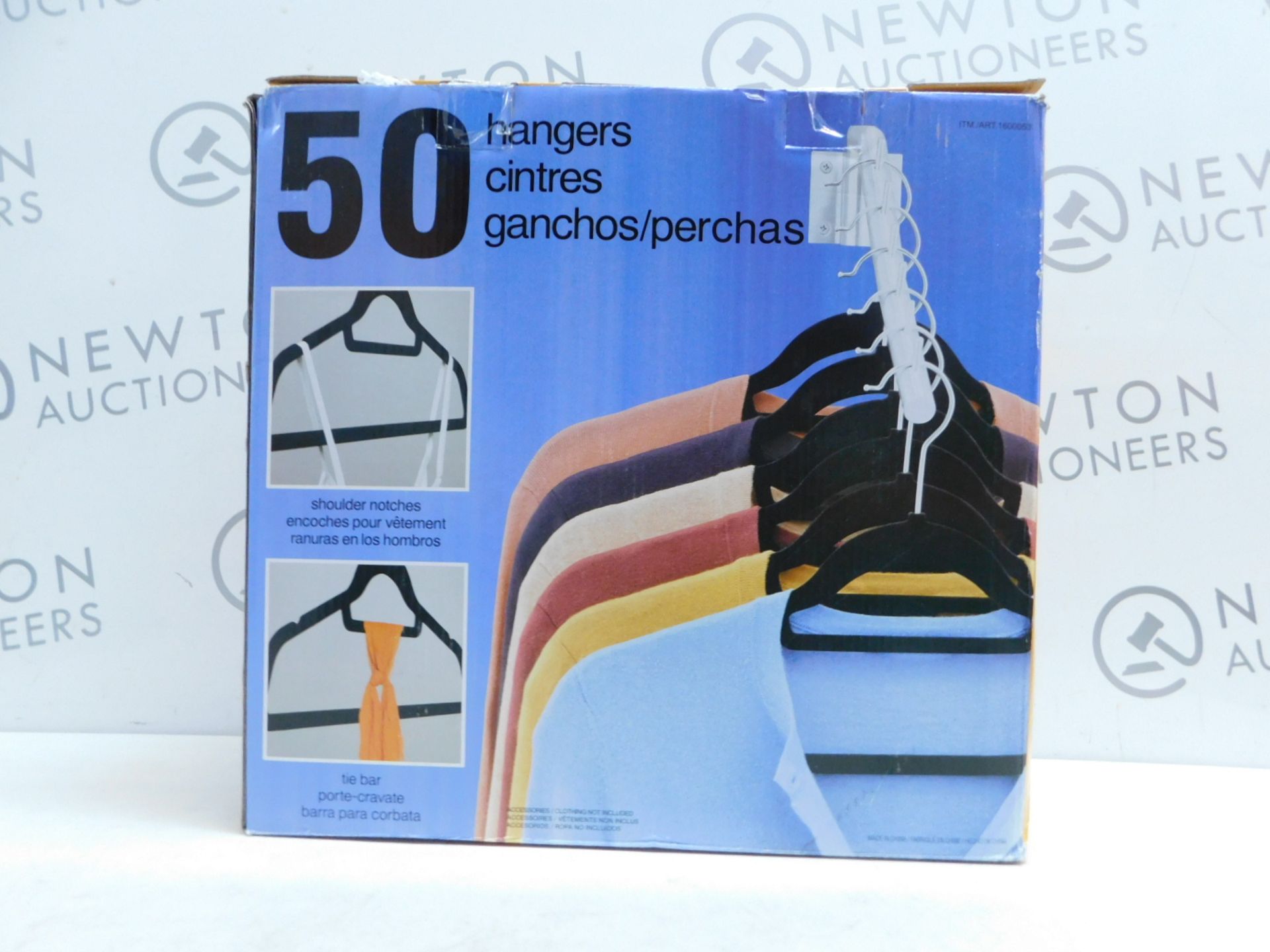 1 BOXED SET OF APPROXIMATELY 50 NON SLIP HANGERS RRP Â£39.99