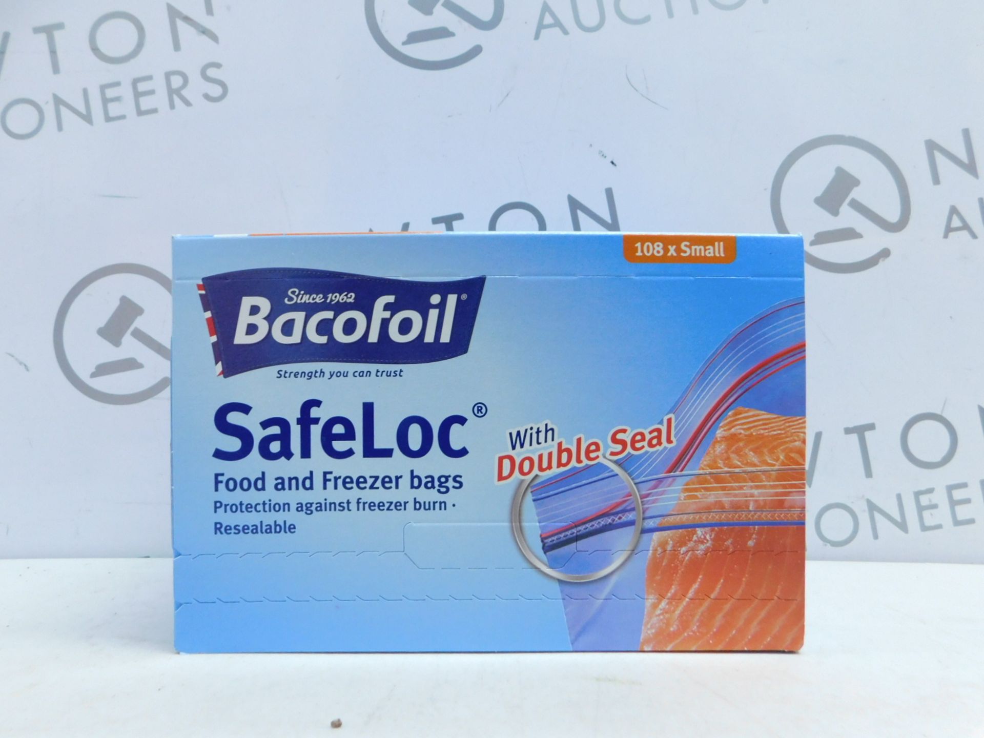 1 BOX OF BACOFOIL SAFELOC FOOD AND FREEZER BAGS RRP Â£24.99