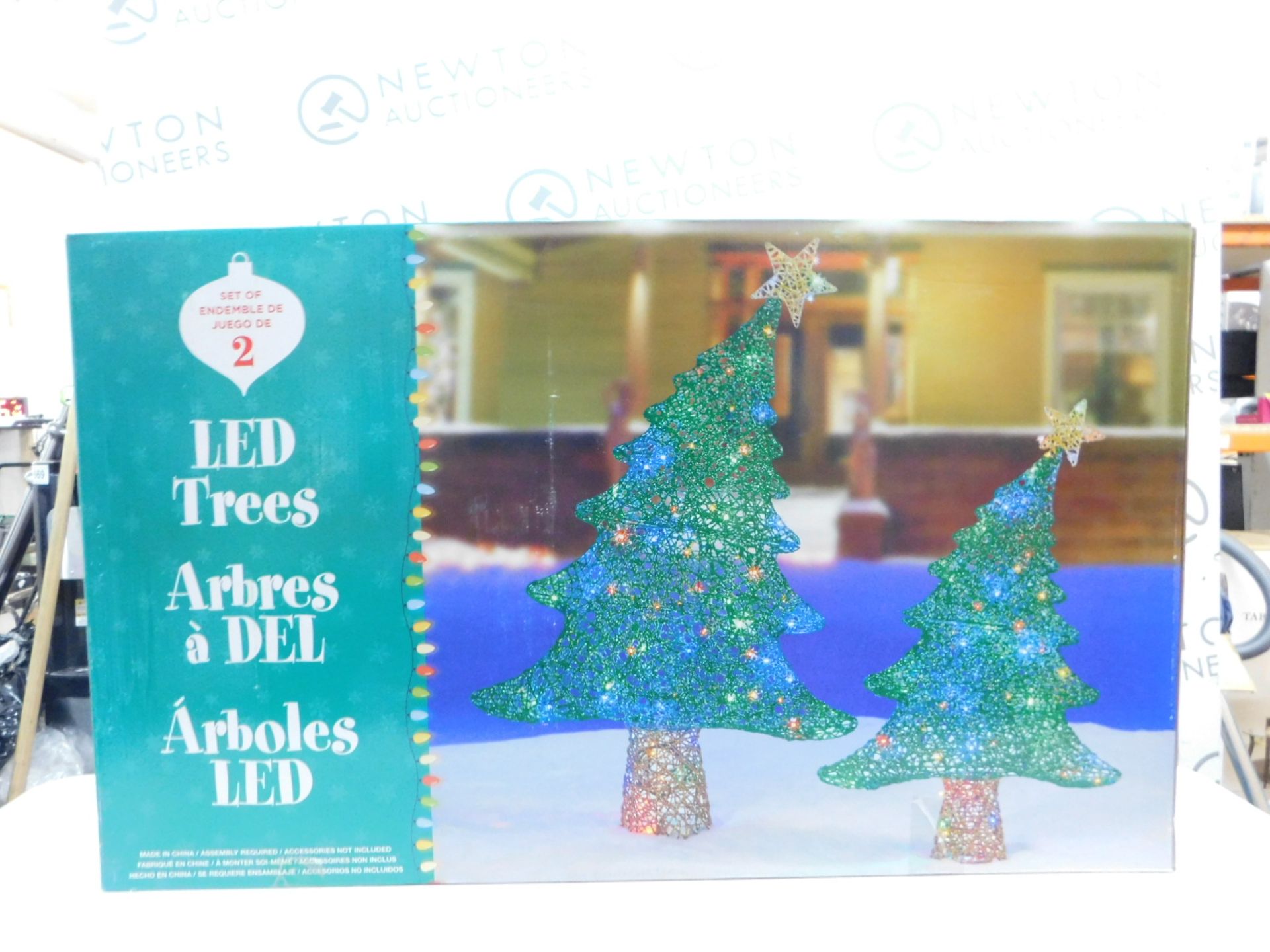 1 BOXED SET OF 2 LED TREES RRP Â£79.99