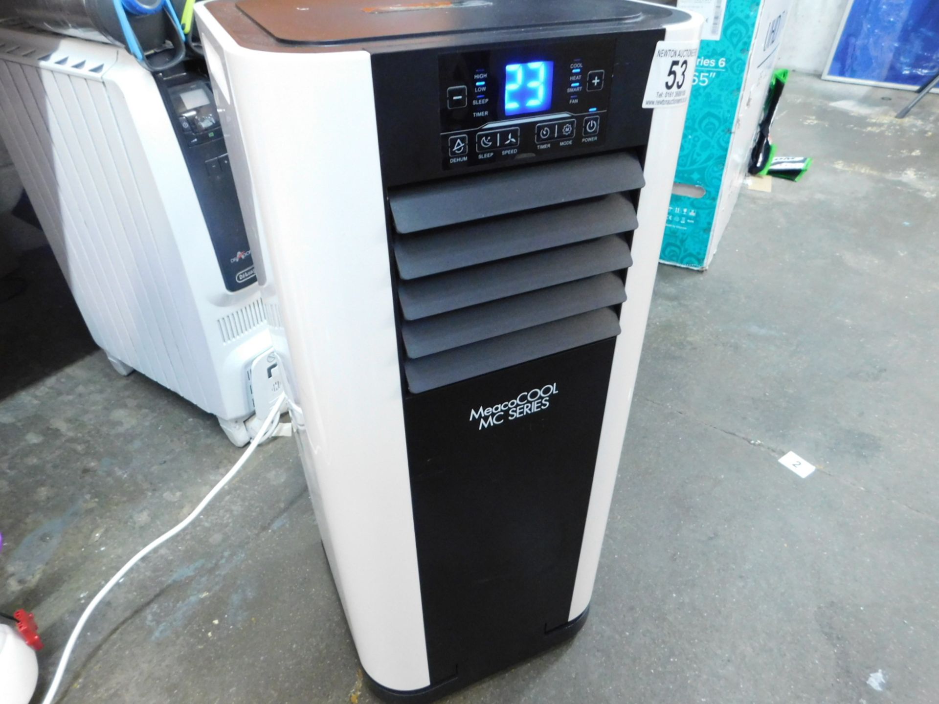 1 MEACO MC SERIES 10,000BTU HEATING & COOLING PORTABLE AIR CONDITIONER RRP Â£349.99 (WORKING, IN