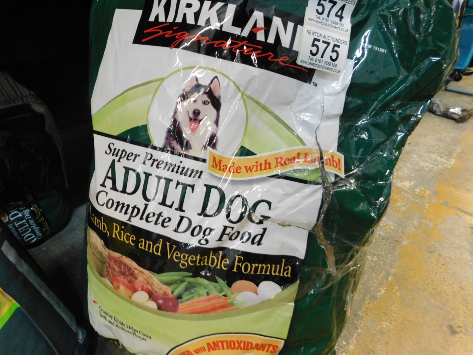 1 BAG OF KIRKLAND SIGNATURE PREMIUM ADULT DOG FOOD RRP Â£29.99