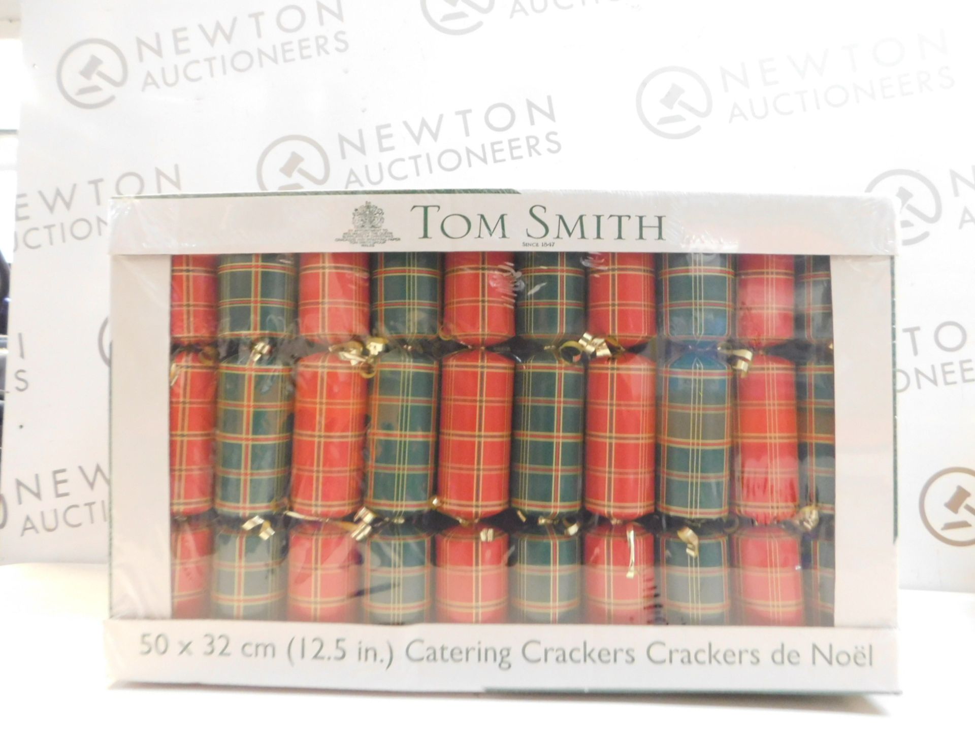 1 BOXED TOM SMITH CATERING CRACKERS 50 PACK RRP Â£39.99
