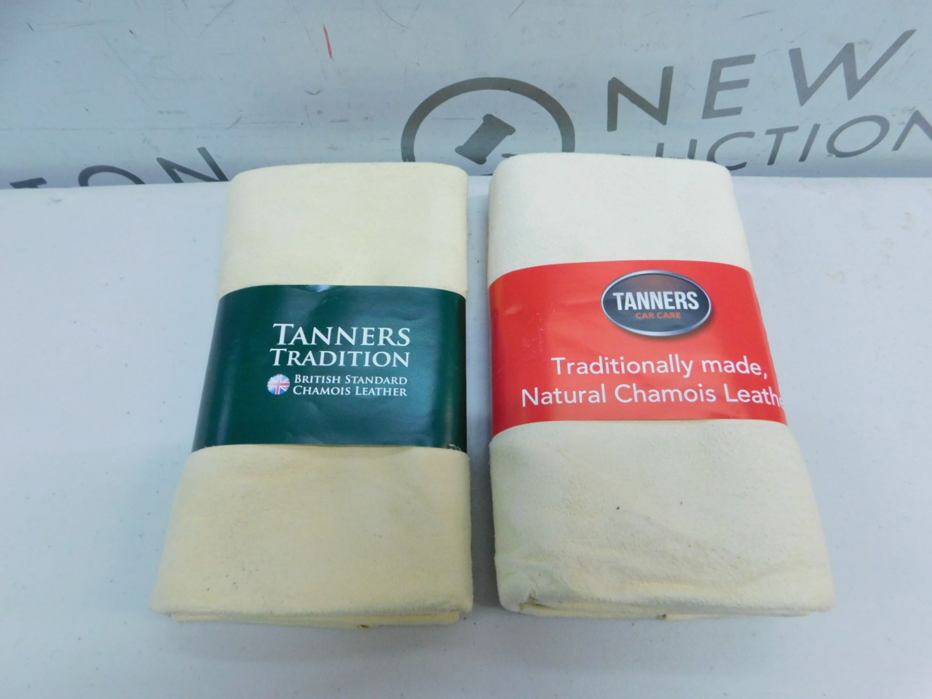 1 SET OF 2 TANNERS TRADITION CHAMOIS LEATHER RRP Â£29.99