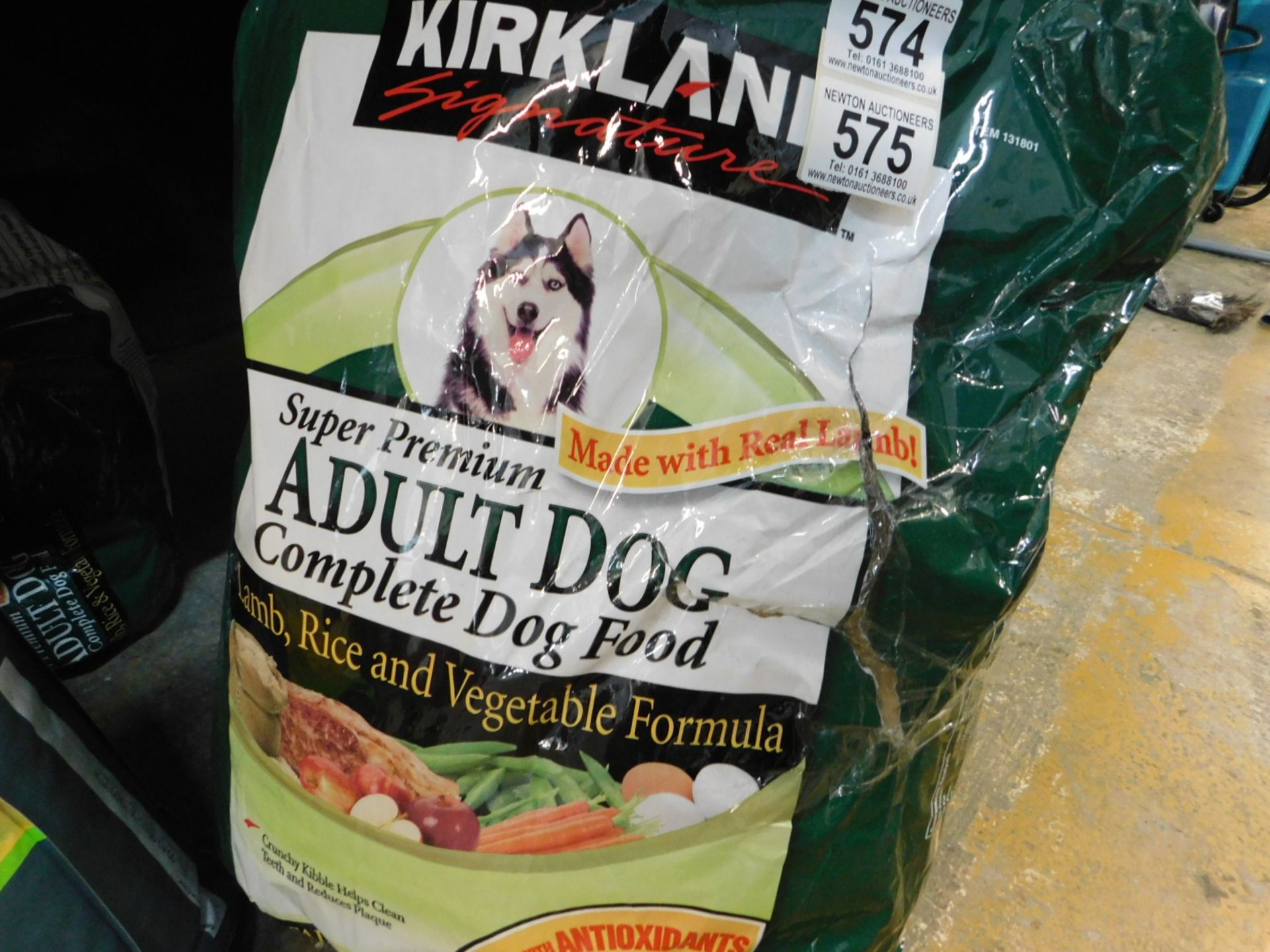 1 BAG OF KIRKLAND SIGNATURE PREMIUM ADULT DOG FOOD RRP Â£29.99
