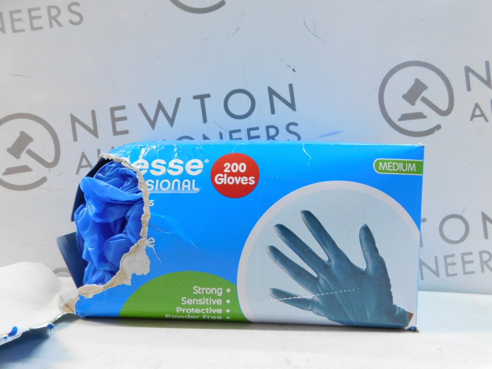 1 BOXED FINESSE PROFESSIONAL 200 BLUE VINYL GLOVES SIZE M RRP Â£24.99