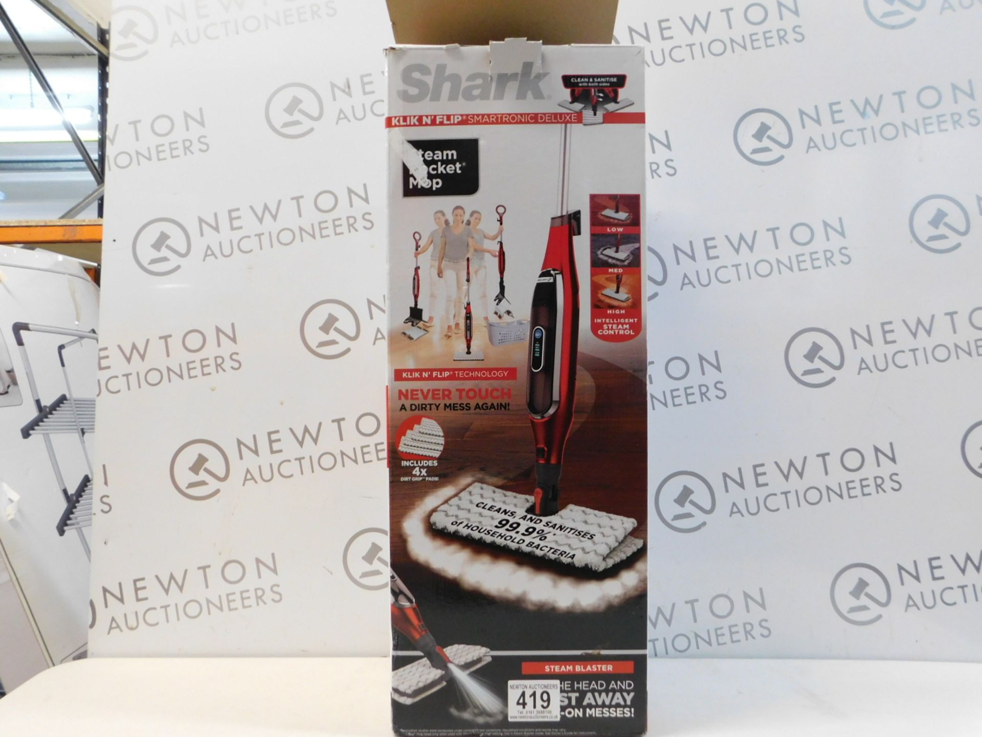 1 BOXED SHARK KLIK N FLIP STEAM POCKET MOP WITH ACCESSORIES RRP Â£89.99