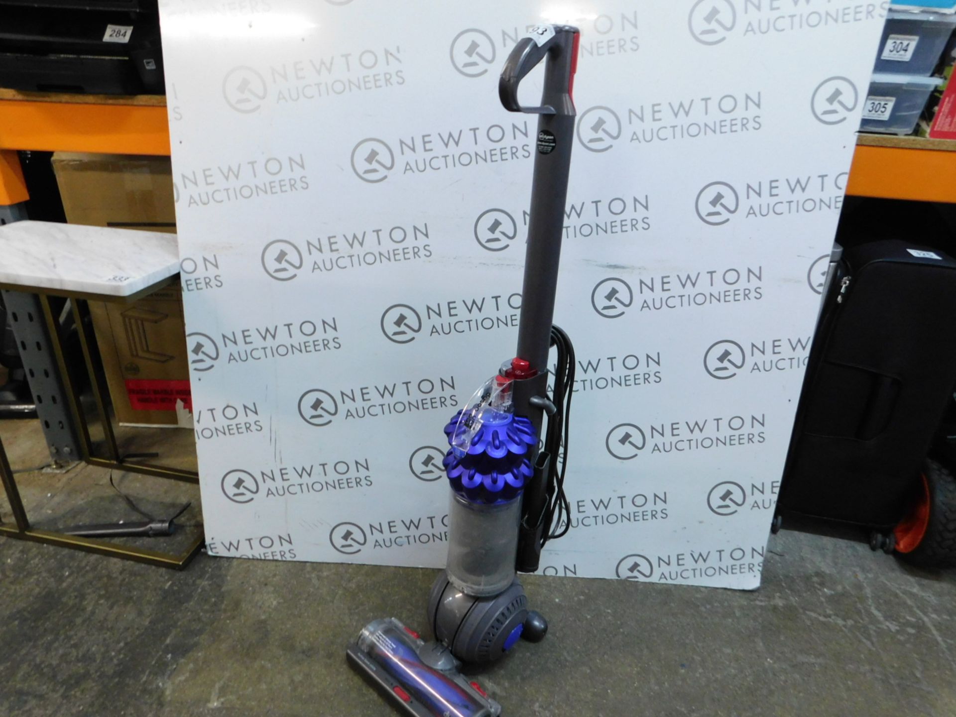 1 DYSON DC50 ANIMAL COMPACT UPRIGHT VACUUM CLEANER RRP Â£389.99