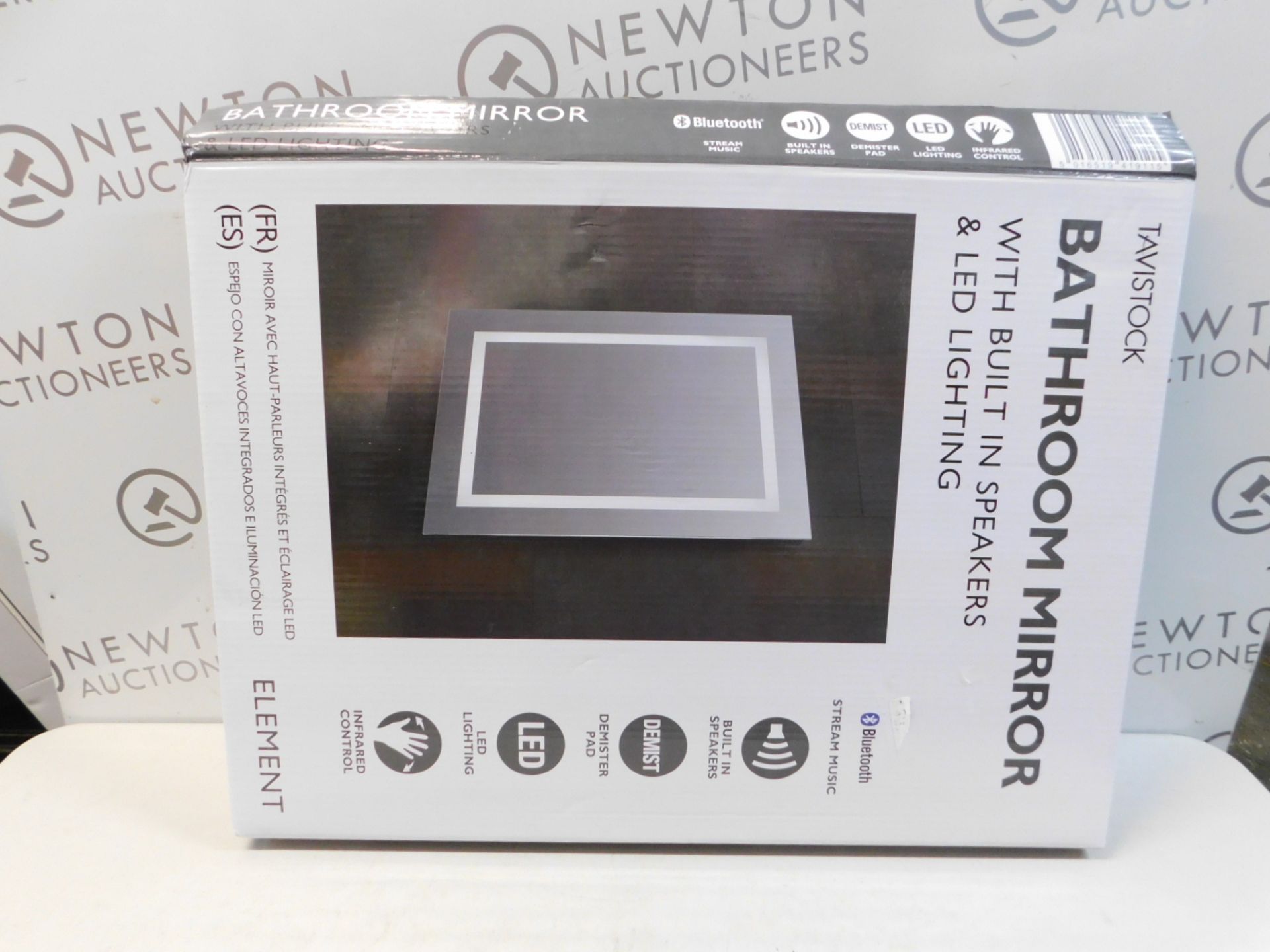 1 BOXED TAVISTOCK BLUETOOTH LED BATHROOM MIRROR WITH BUILT IN SPEAKERS & LED LIGHTS RRP Â£199