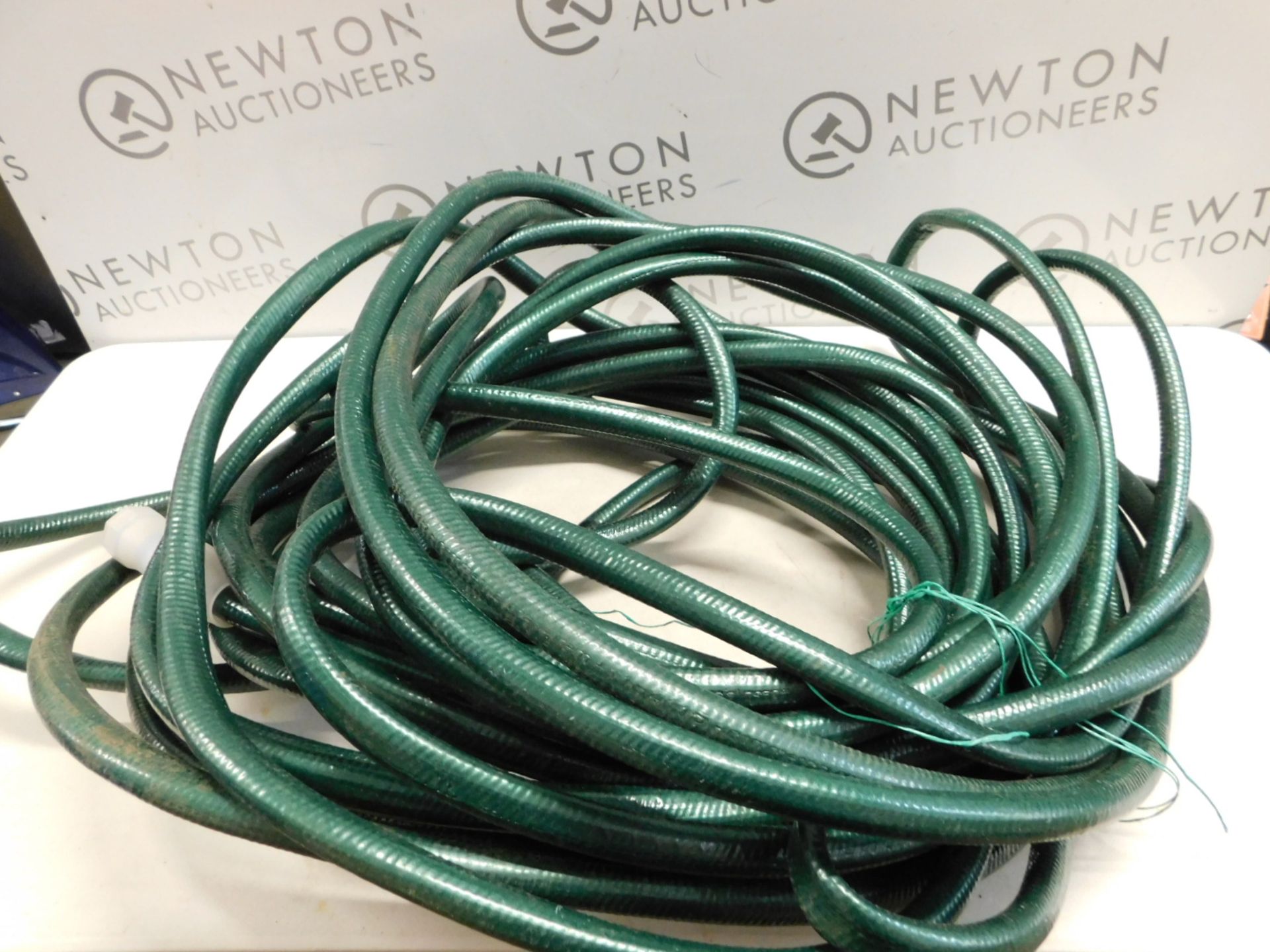 1 FLEXON 100FT PROFESSIONAL COMMERCIAL GRADE HOSE RRP Â£89.99