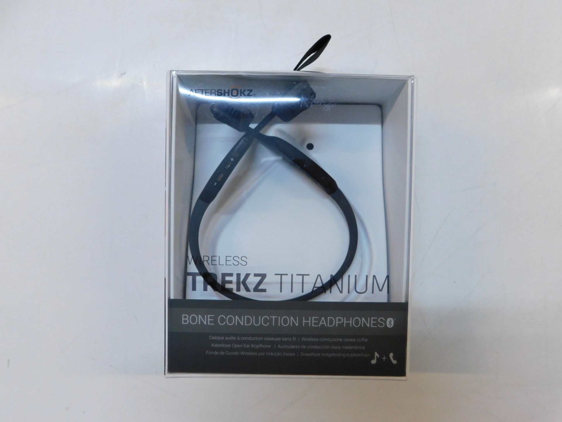 1 BOXED TREKZ TITANIUM BONE CONDUCTION WIRELESS HEADPHONES RRP Â£99.99