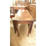 Early 19th century mahogany double drop leaf occasional table (41" x 52" when fully extended)