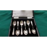 Set of silver coffee spoons in original presentation case (Sheffield 1963)