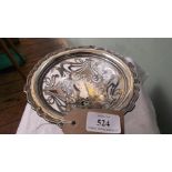 Silver pierced cake dish on raised circular plinth (Birmingham 1903) 6 1/2oz