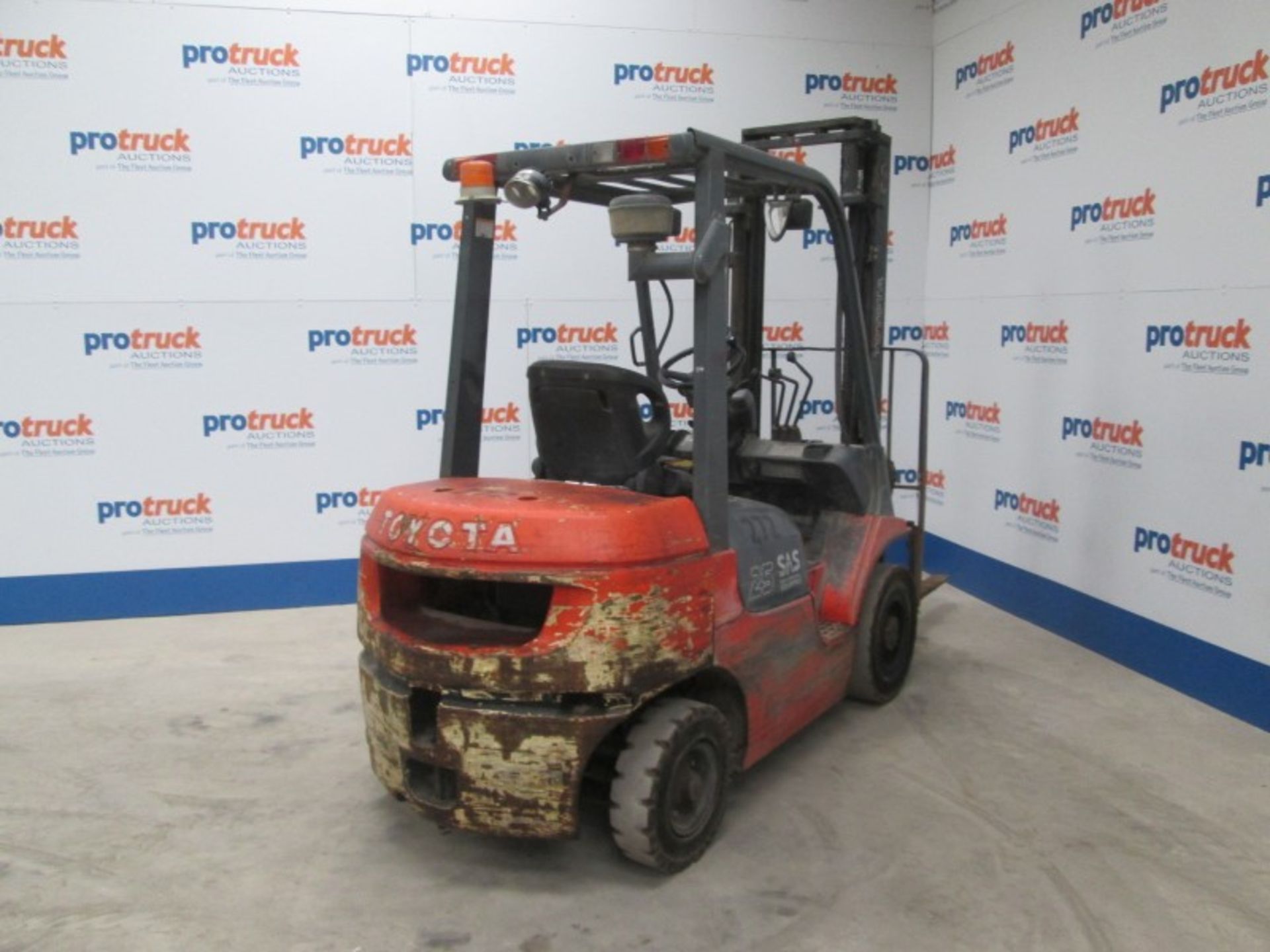 TOYOTA 62-7FDF25 Plant Diesel - VIN: 607FDF25E19272 - Year: 2006 - 10,550 Hours - Duplex Forklift, - Image 4 of 9