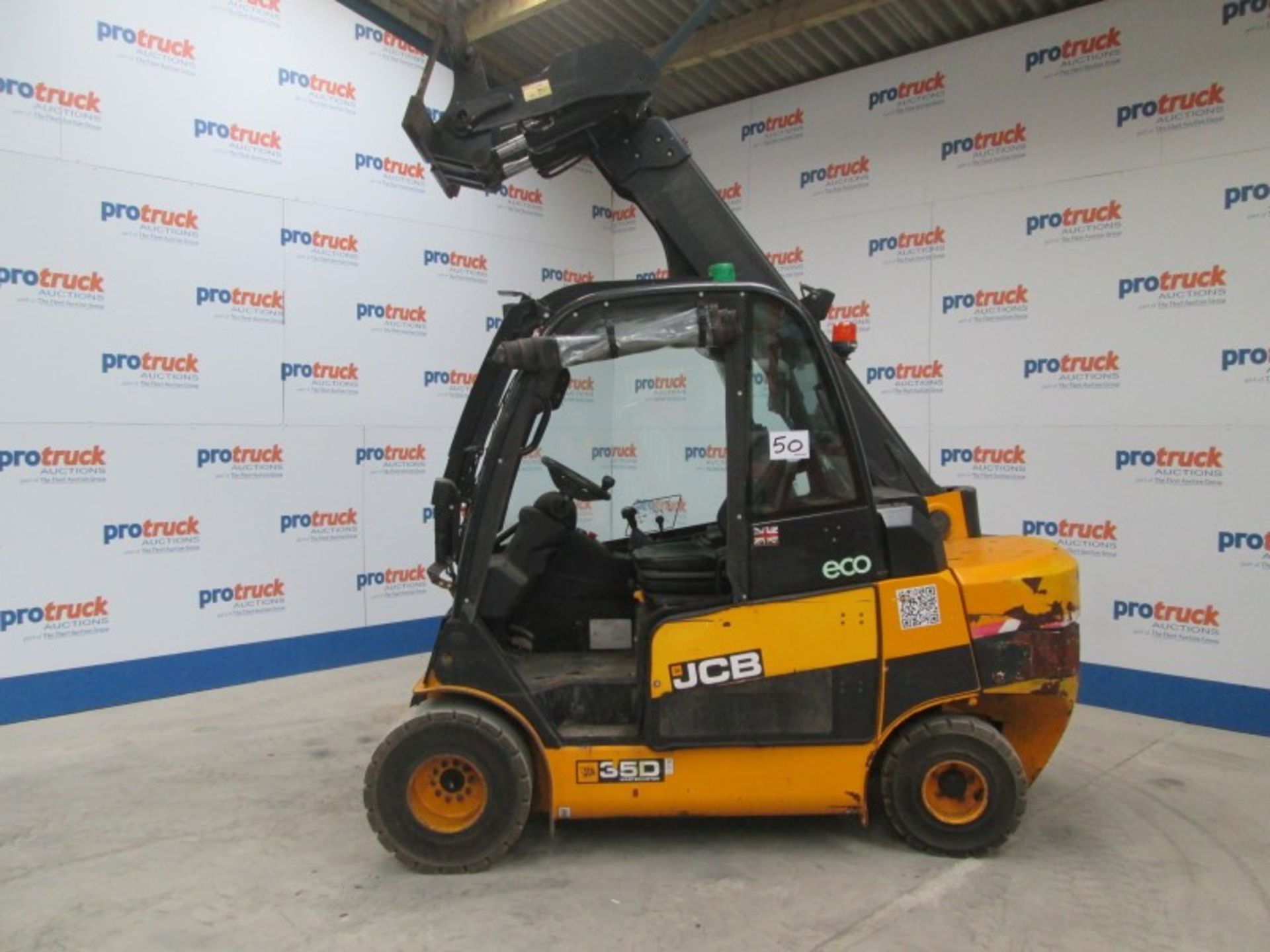 JCB TLT35 Plant Diesel - VIN: JCBTLT35V02252617 - Year: 2014 - 2,806 Hours - Teletruck, Sold With - Image 3 of 9