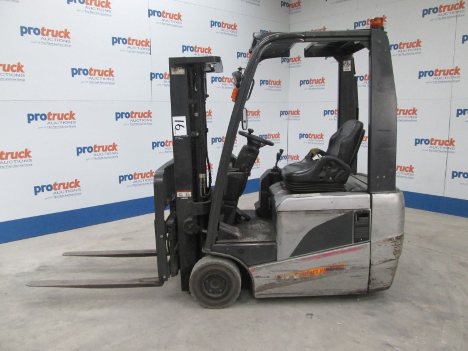 NISSAN 1N1L18Q Plant Electric - VIN: 1N1E723663 - Year: 2008 - 3,681 Hours - Triplex 4.3M - Image 3 of 9