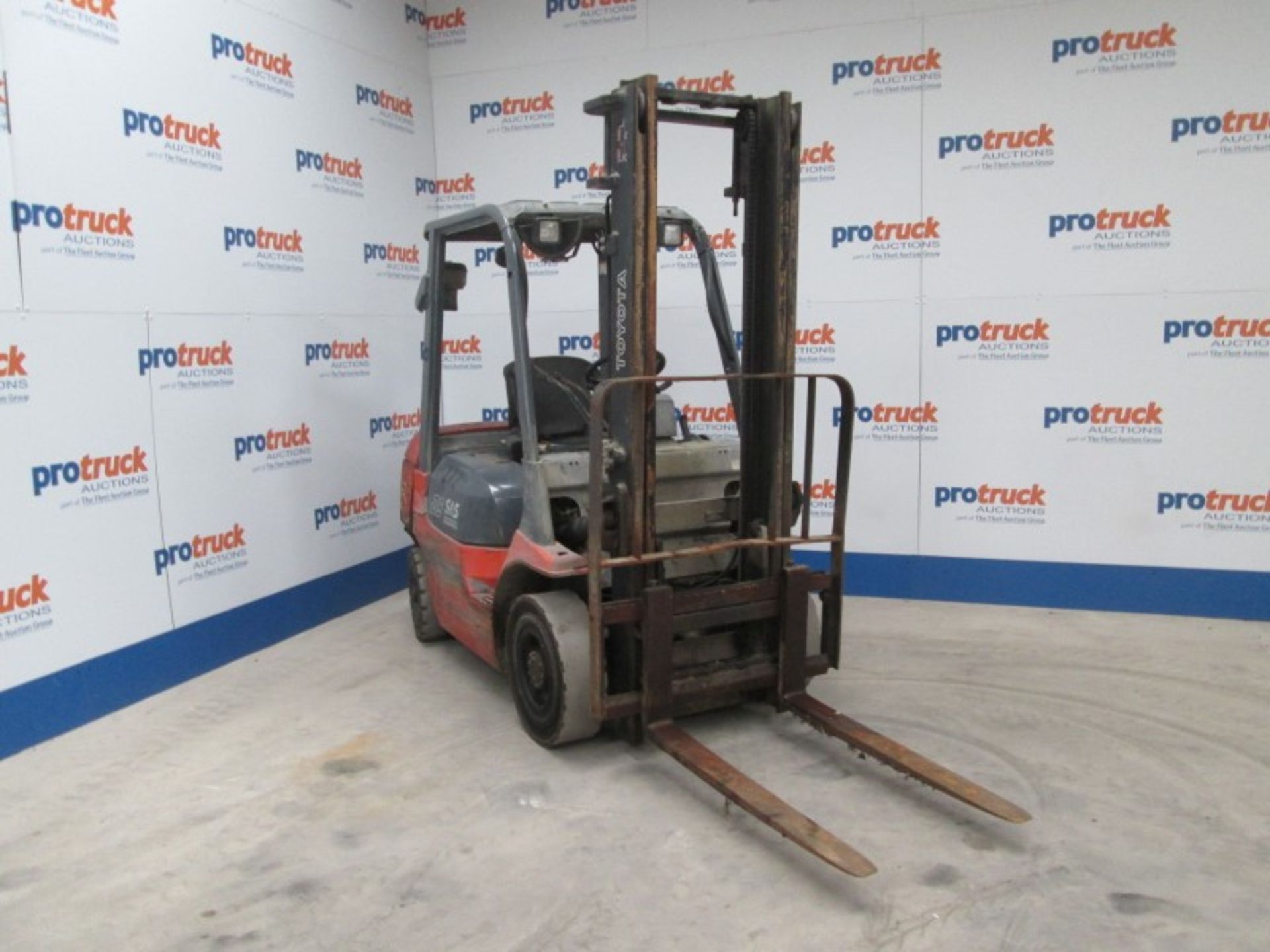 TOYOTA 62-7FDF25 Plant Diesel - VIN: 607FDF25E19272 - Year: 2006 - 10,550 Hours - Duplex Forklift, - Image 2 of 9