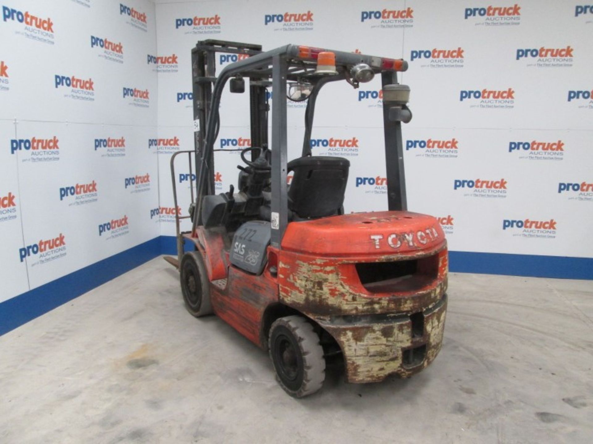 TOYOTA 62-7FDF25 Plant Diesel - VIN: 607FDF25E19272 - Year: 2006 - 10,550 Hours - Duplex Forklift, - Image 5 of 9