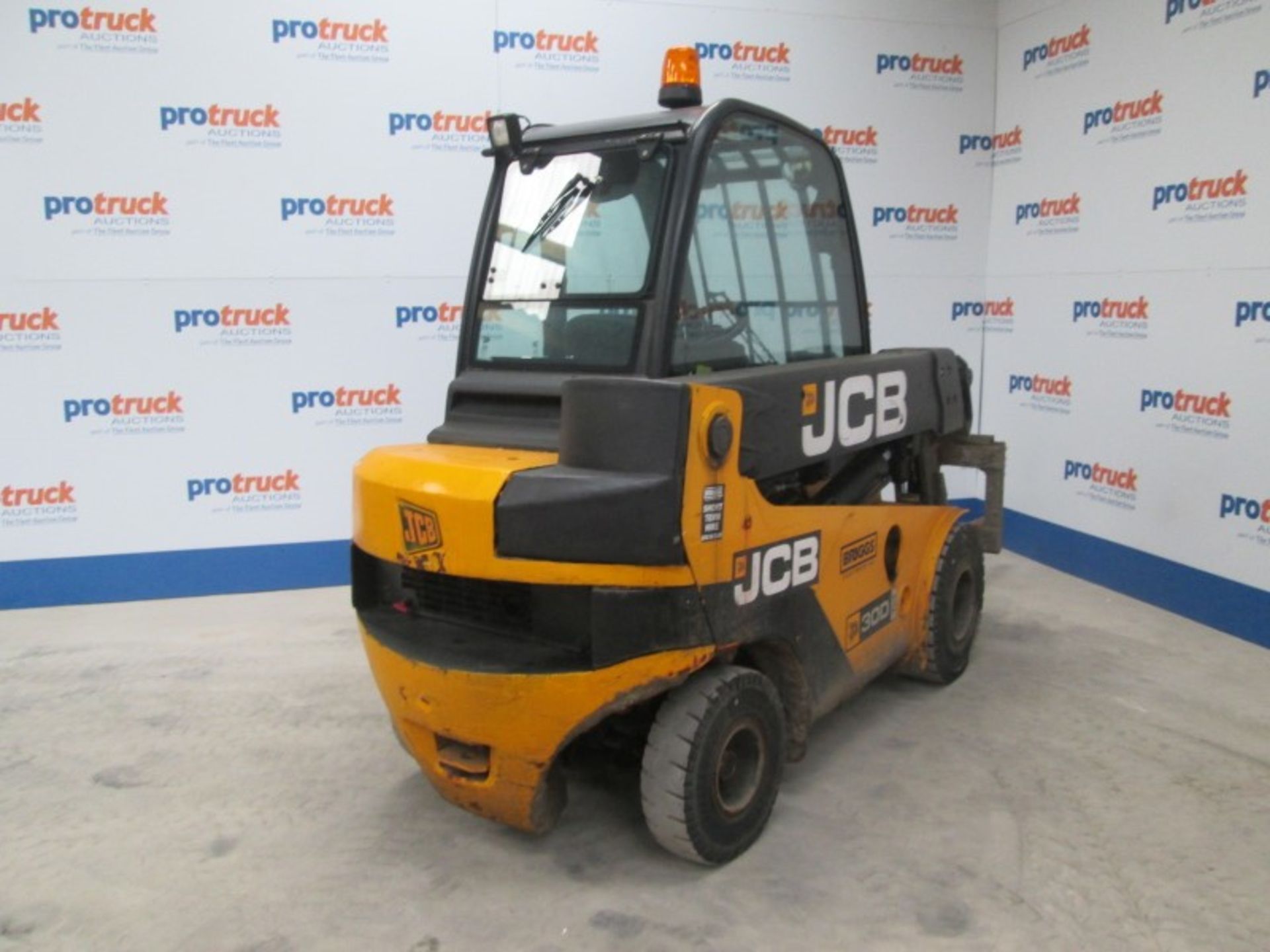 JCB TLT30 Plant Diesel - VIN: JCBTLT30P01539671 - Year: 2010 - 10,155 Hours - Teletruck, R.D.L - Image 4 of 9