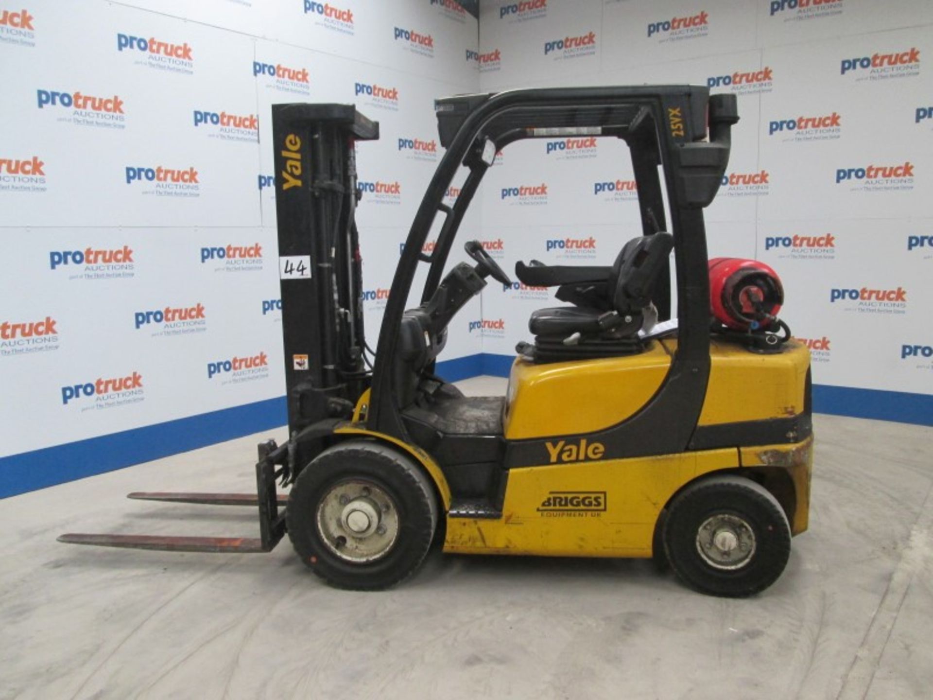 YALE GLP25VX E2170 Plant LPG / CNG - VIN: B875B24356K - Year: 2012 - no display km - Triplex 4.9M - Image 3 of 8