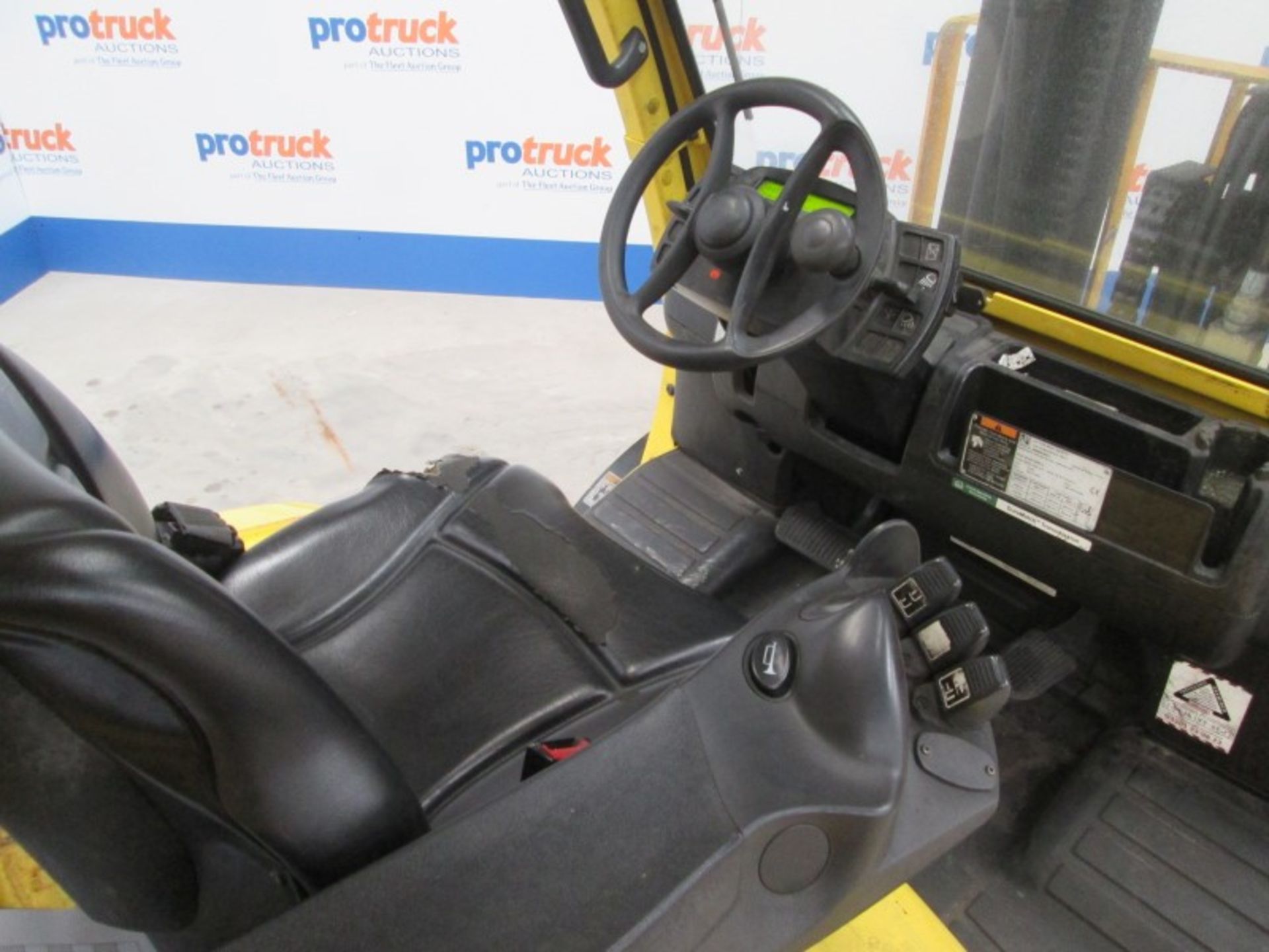 HYSTER H4.0FT5 Plant LPG / CNG - VIN: R005B03057L - Year: 2013 - 8,830 Hours - Triplex 4.4M - Image 7 of 9