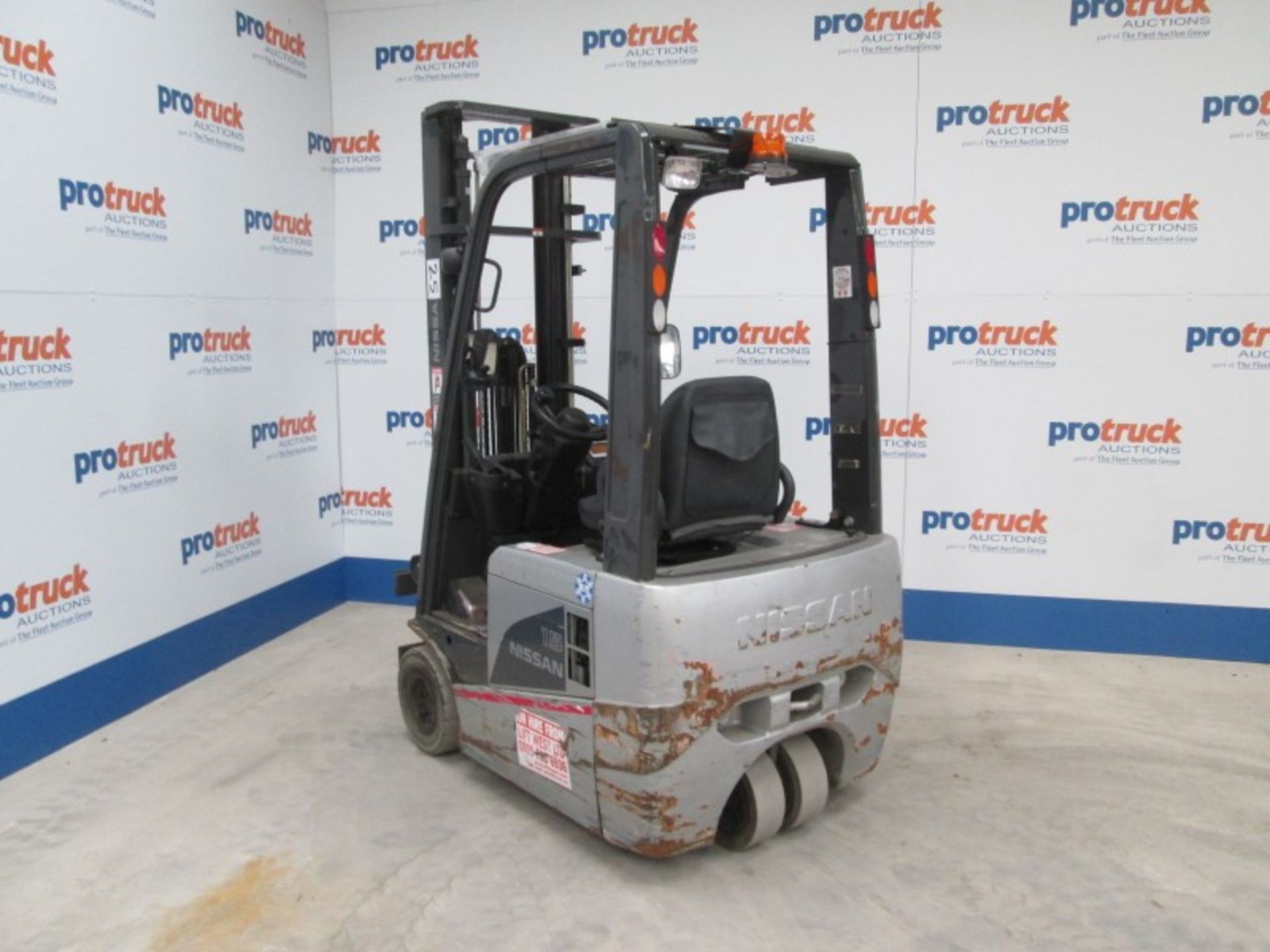 NISSAN S1N1L15Q Plant Electric - VIN: S1N1E721549 - Year: 2010 - 9,002 Hours - Duplex 3.7M Forklift, - Image 5 of 9