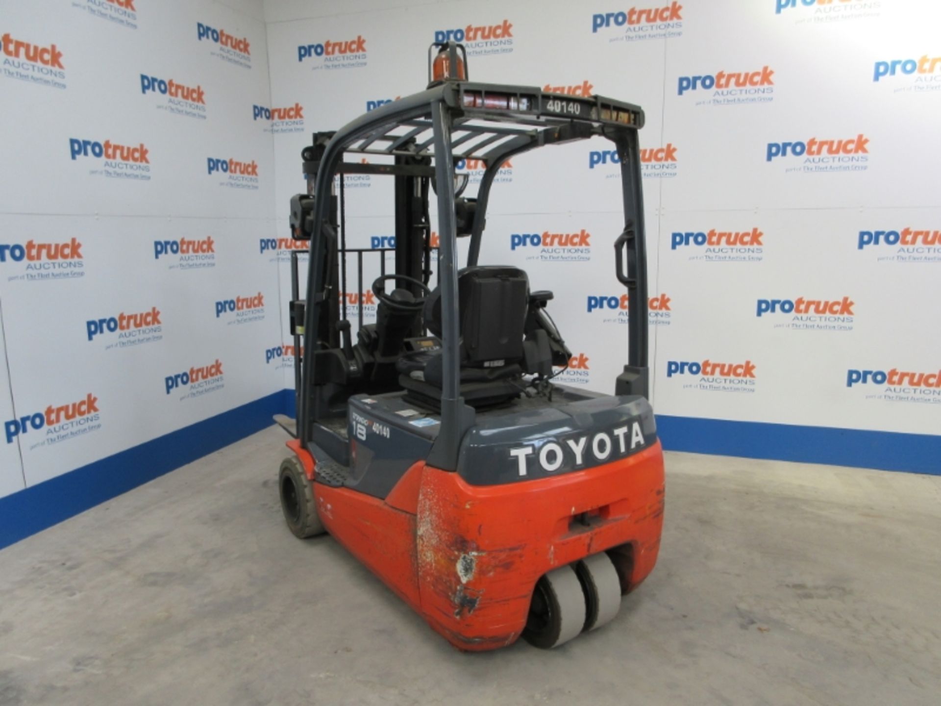TOYOTA 8FBET18 Plant Electric - VIN: E10900 - Year: 2012 - 18,080 Hours - Duplex 3M Forklift, - Image 5 of 8