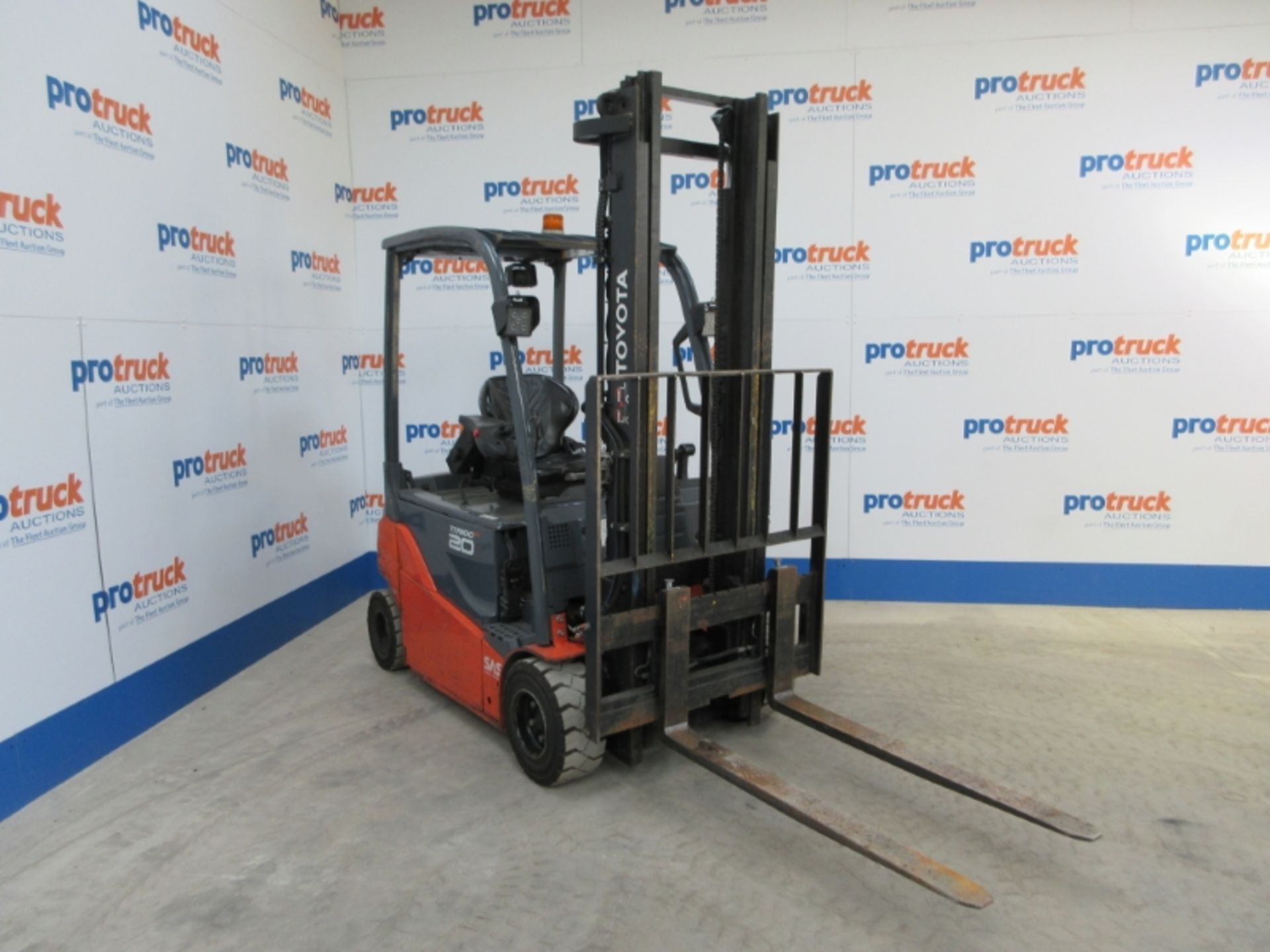 TOYOTA 8FBMT20 Plant Electric - VIN: 8FDF25E11557 - Year: 2012 - 1,509 Hours - Duplex 3.7M Forklift, - Image 2 of 9