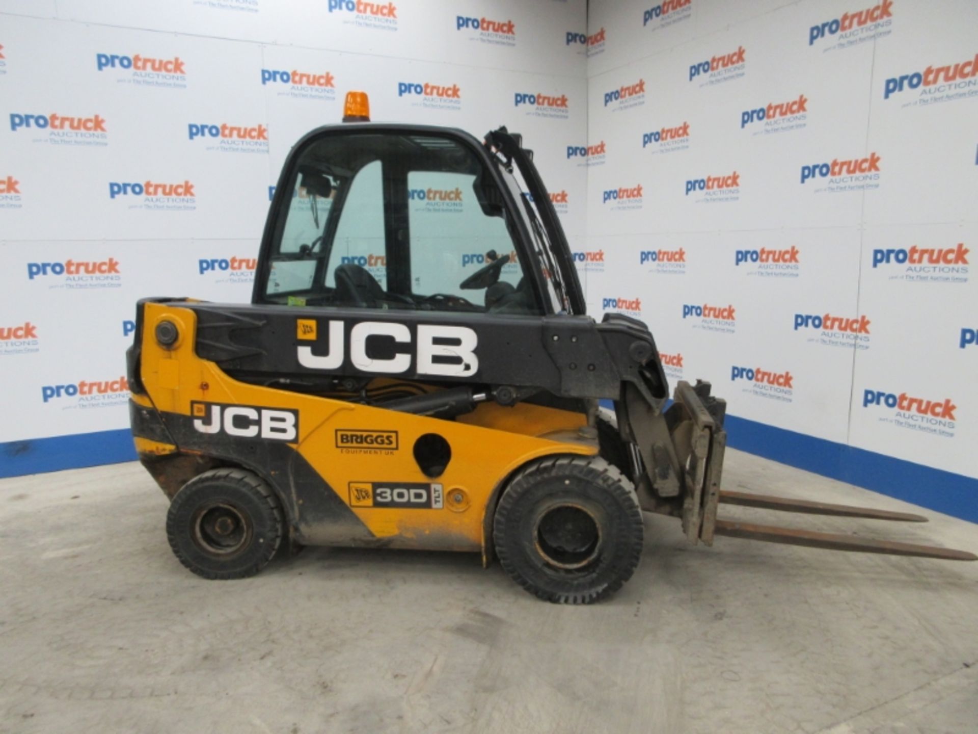 JCB TLT30 Plant Diesel - VIN: JCBTLT30P01539671 - Year: 2010 - 10,156 Hours - Teletruck, R.D.L - Image 9 of 9