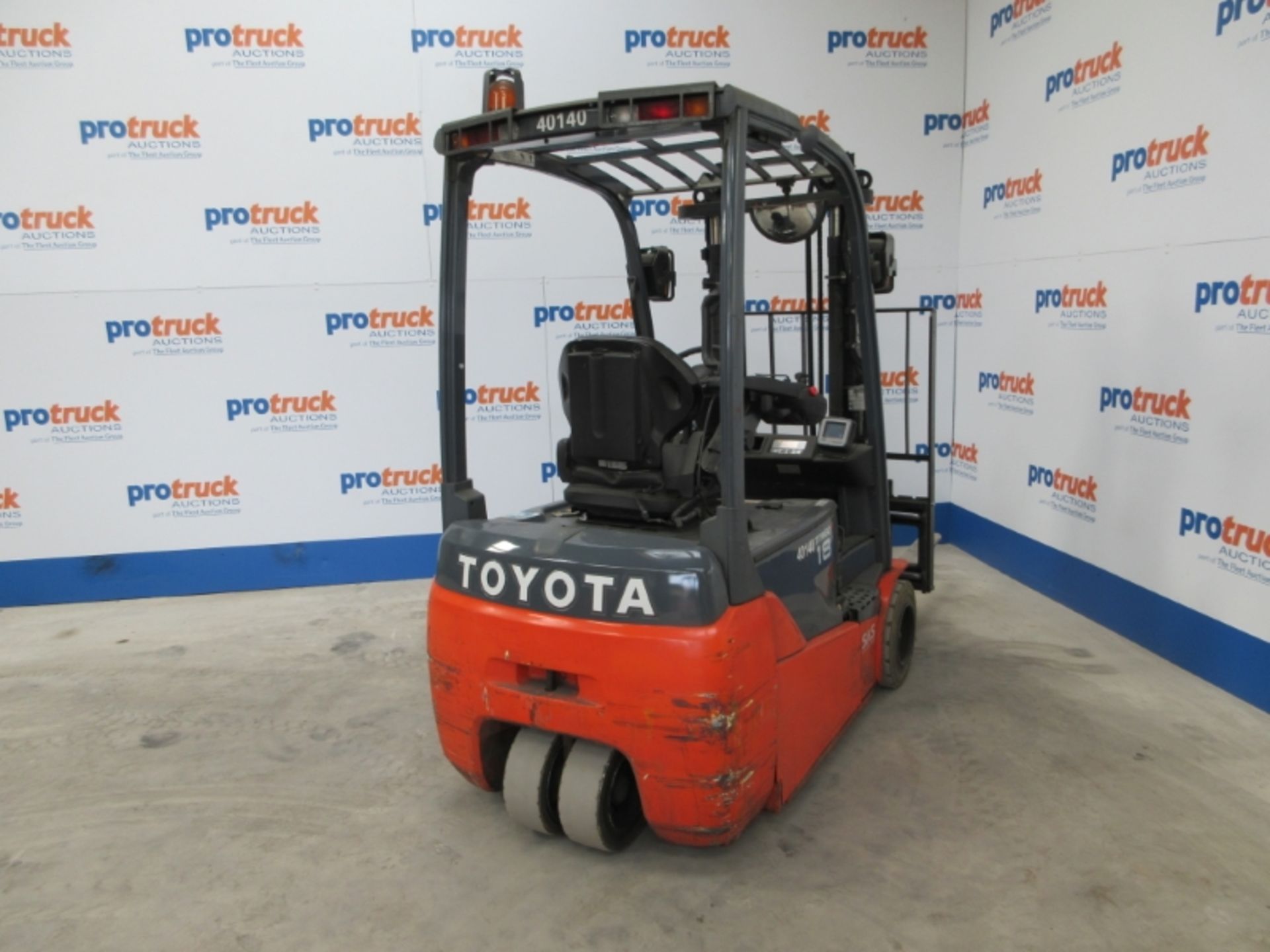 TOYOTA 8FBET18 Plant Electric - VIN: E10900 - Year: 2012 - 18,080 Hours - Duplex 3M Forklift, - Image 4 of 8
